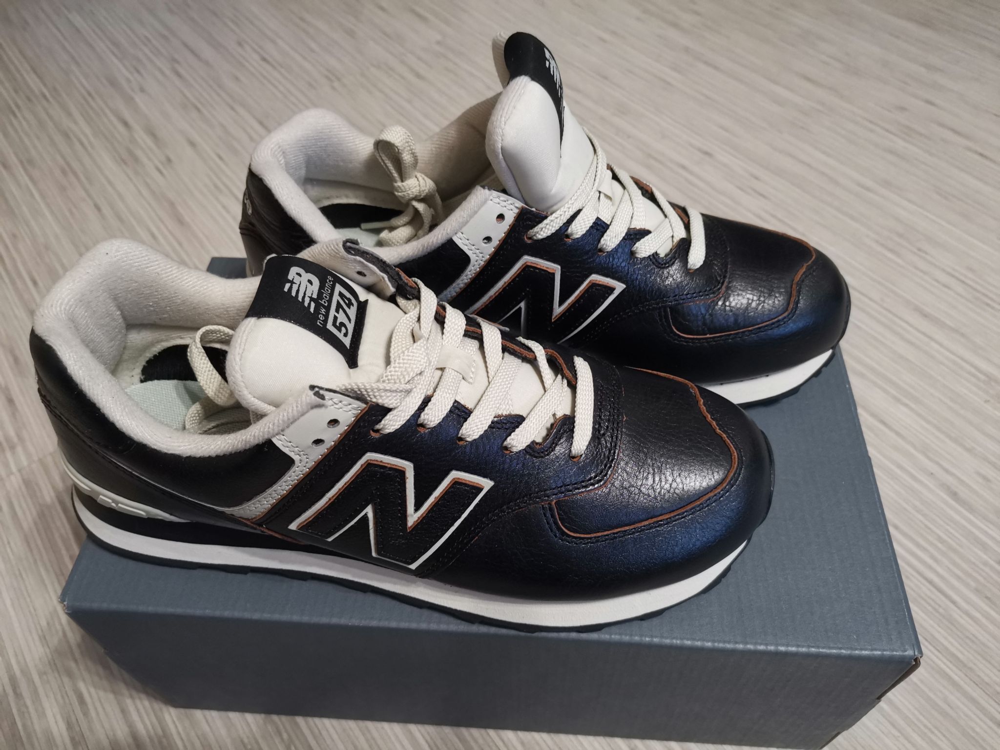 NEW BALANCE ML574LPK D 8.5 ML574LPK D 8.5