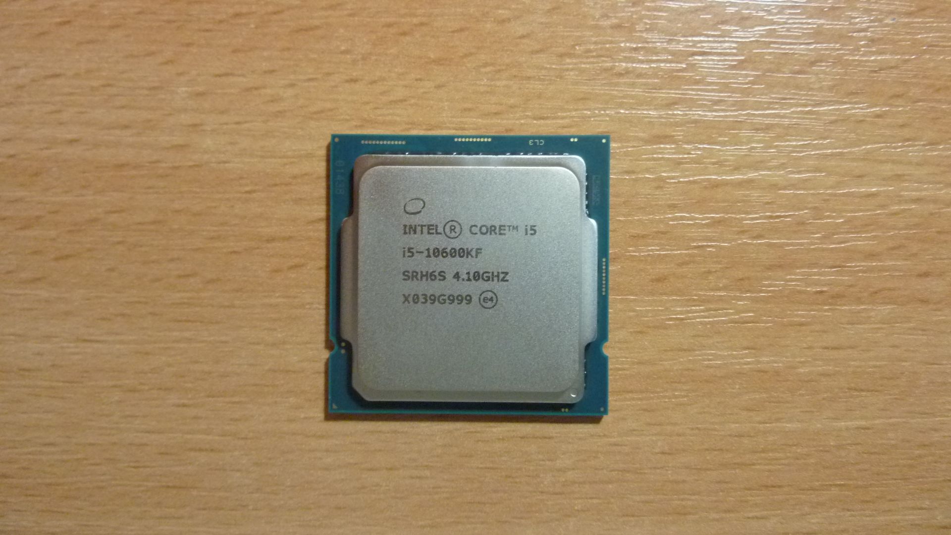 12600kf характеристики. Процессор Intel Core i5-10600kf OEM. Процессор Intel Core i5 10600kf OEM cm8070104282136. Intel(r) Core (TM) i5-10600kf. Intel Core i5-10600kf (Box).