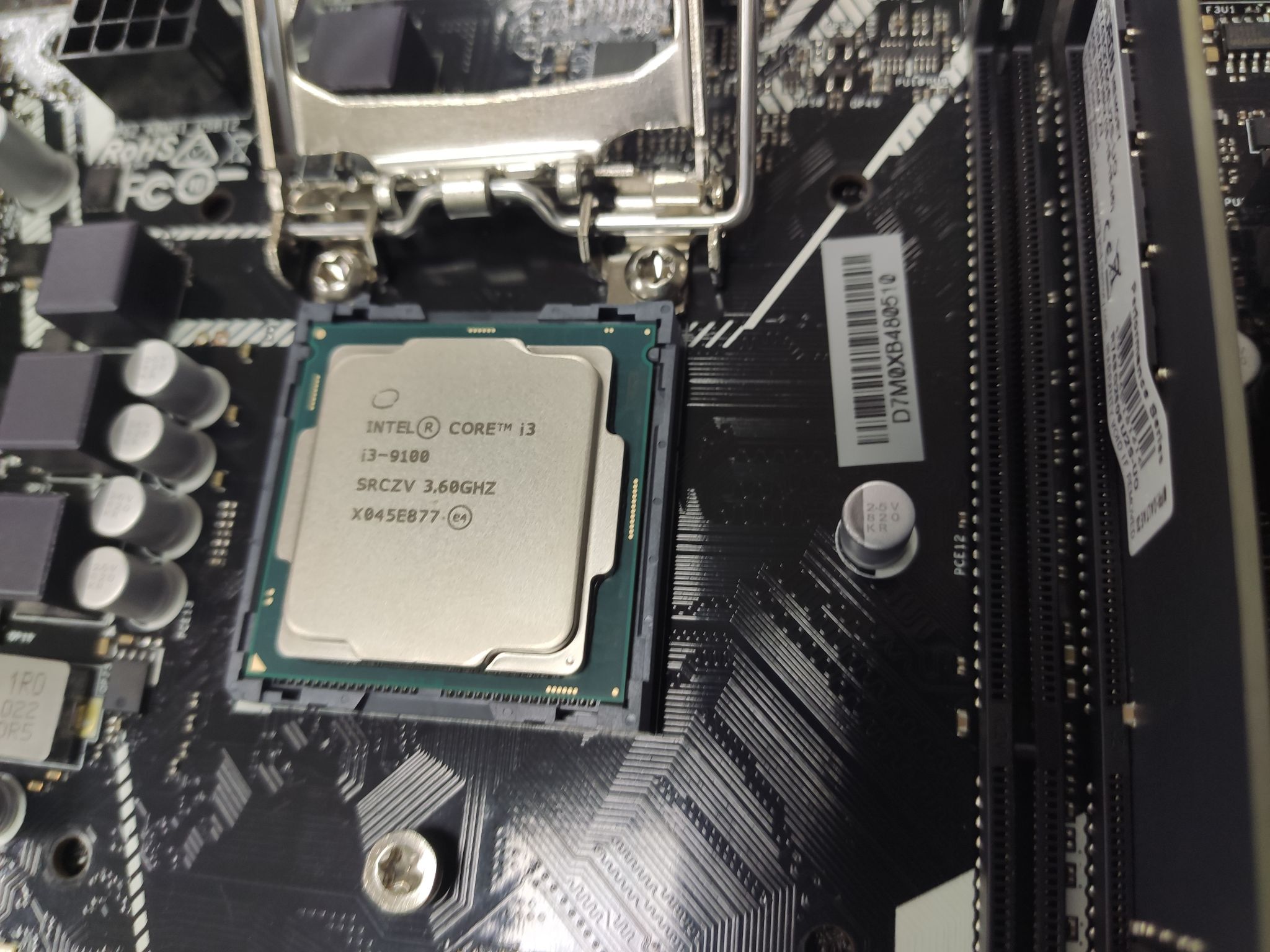 Процессор INTEL Core i3-9100 LGA1151-v2 OEM CM8068403377319 — купить по ...