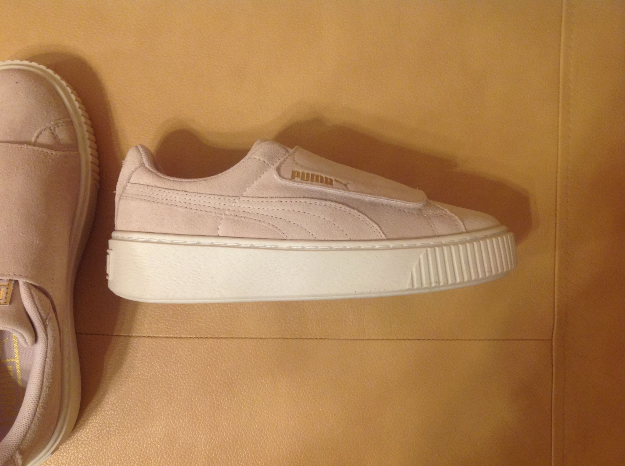 Puma suede platform best sale strap