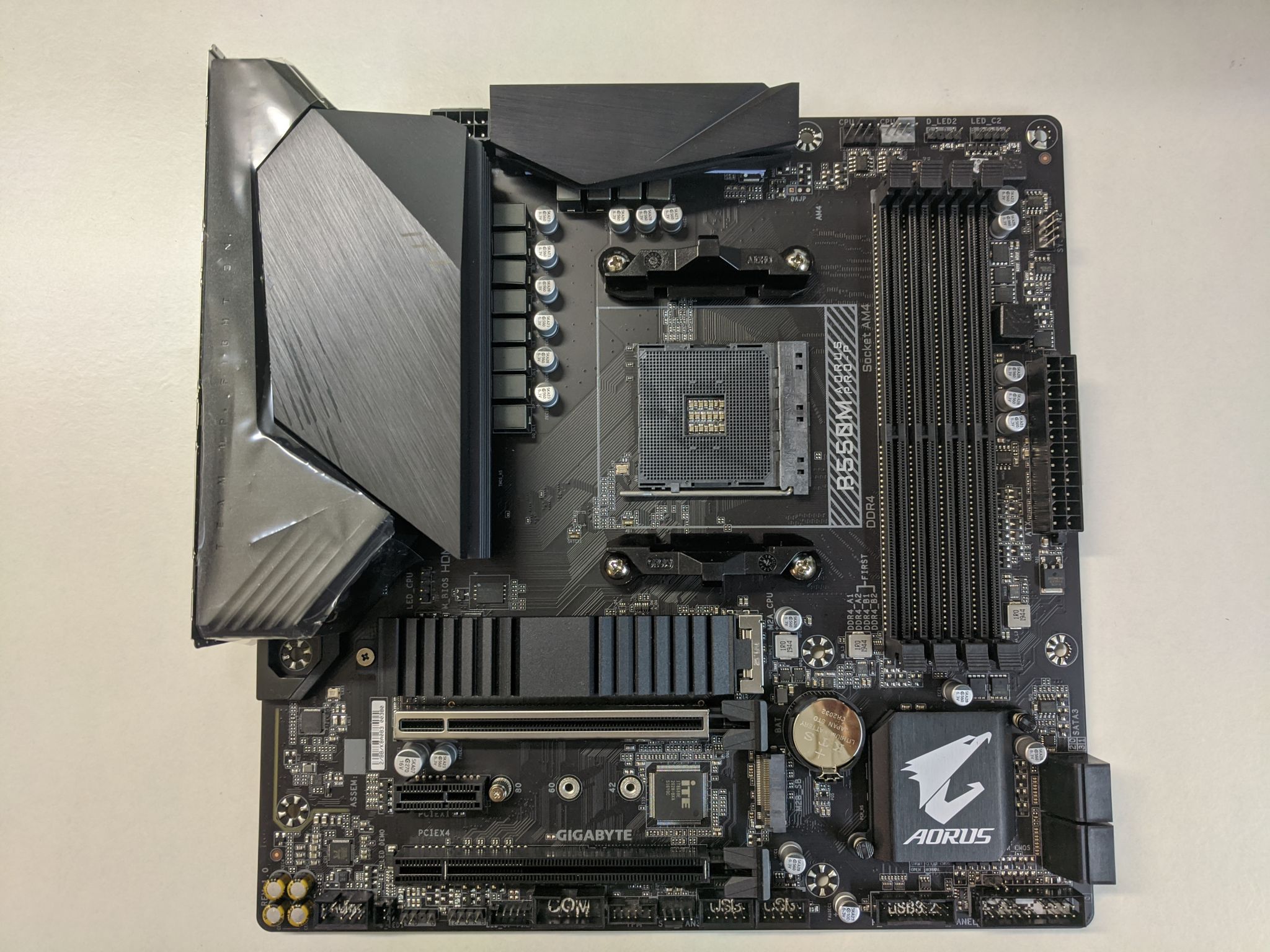 Купить материнская плата GIGABYTE B550M AORUS PRO-P (AM4, mATX) в ...
