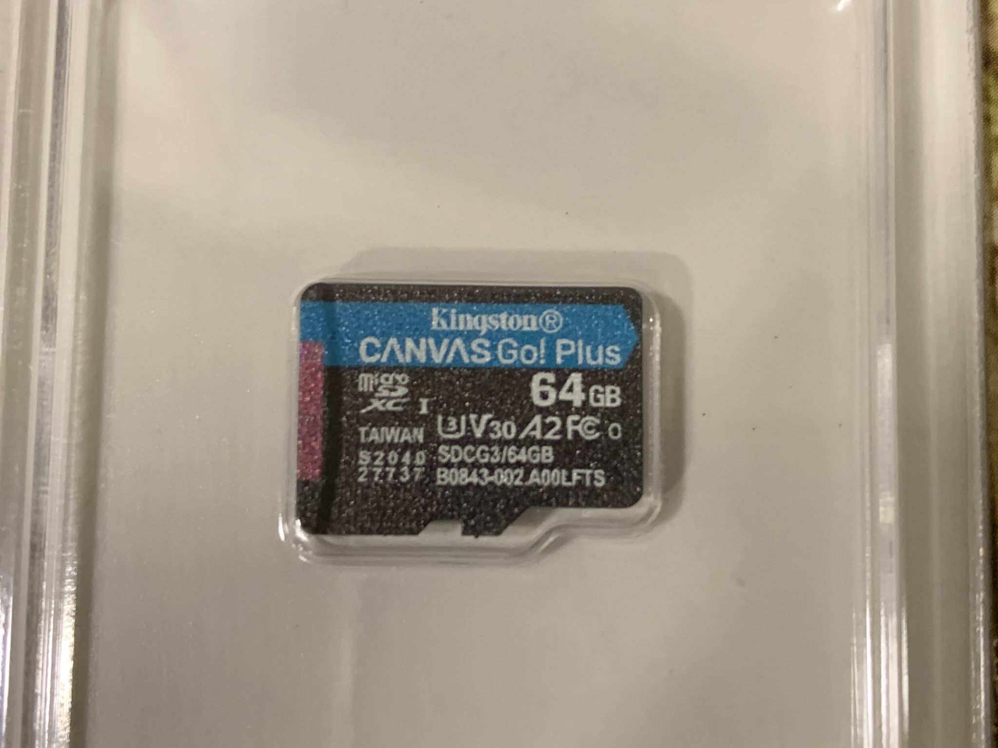 Карта памяти kingston canvas go plus