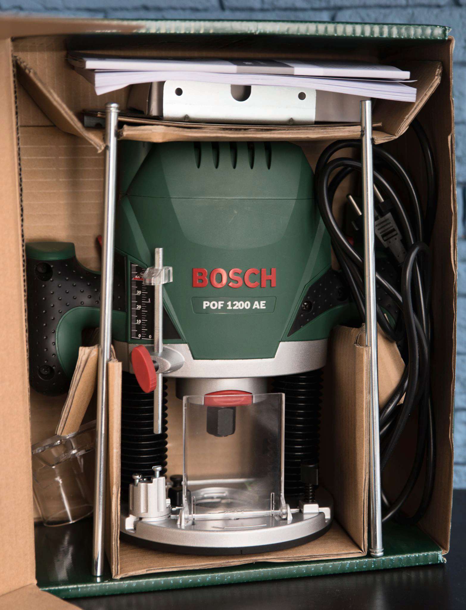 bosch pof 1200 ae в стол