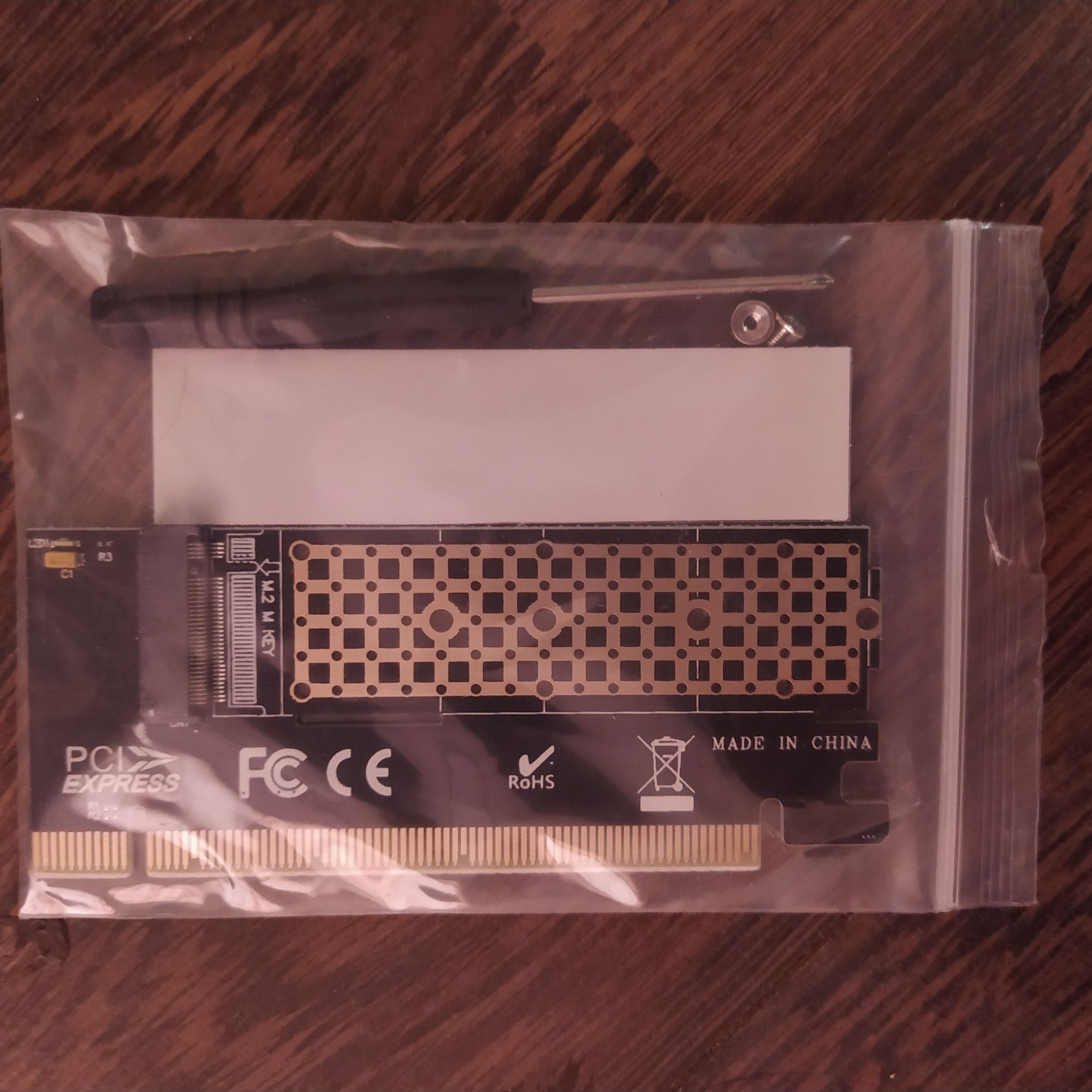 Переходник ExeGate EXE-529 M.2 M Key -> PCI-Ex16 EX283709RUS — купить ...