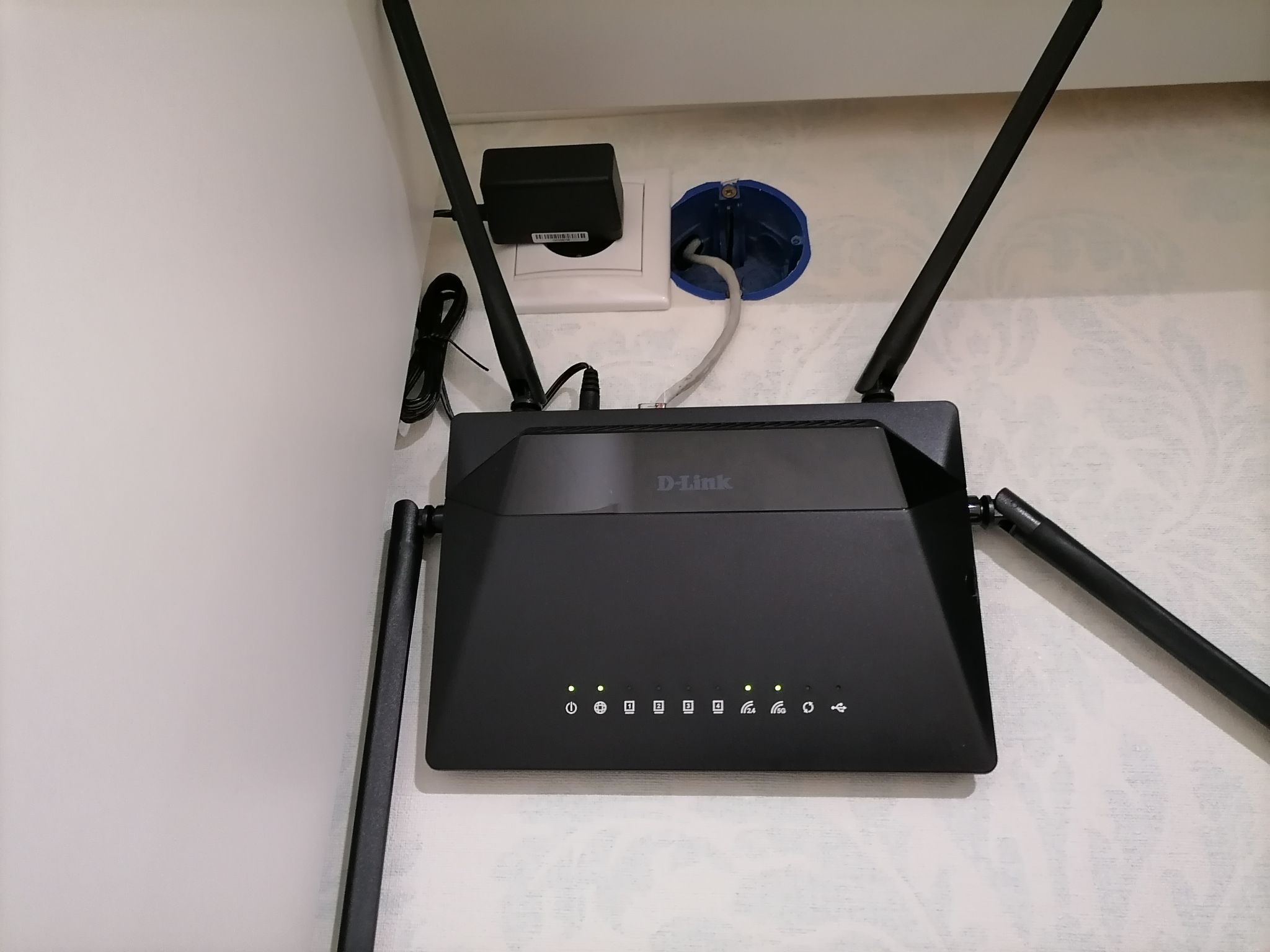 Роутер asus rt-ac1200. Dir 825ac wi-fi роутер d-link. Роутер wifi d link 825. Маршрутизатор d link dir 825. D-link dir-825/ac.