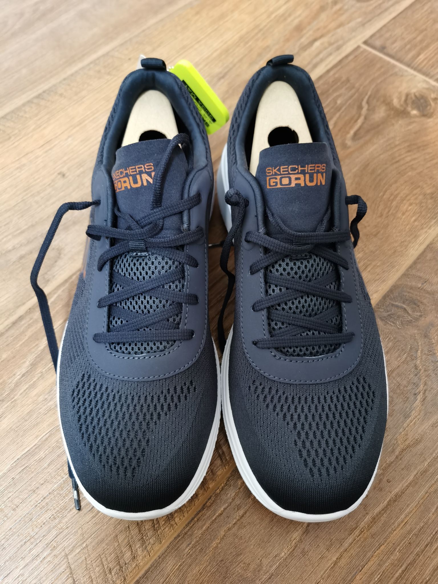 Skechers go run 6 shop dorados