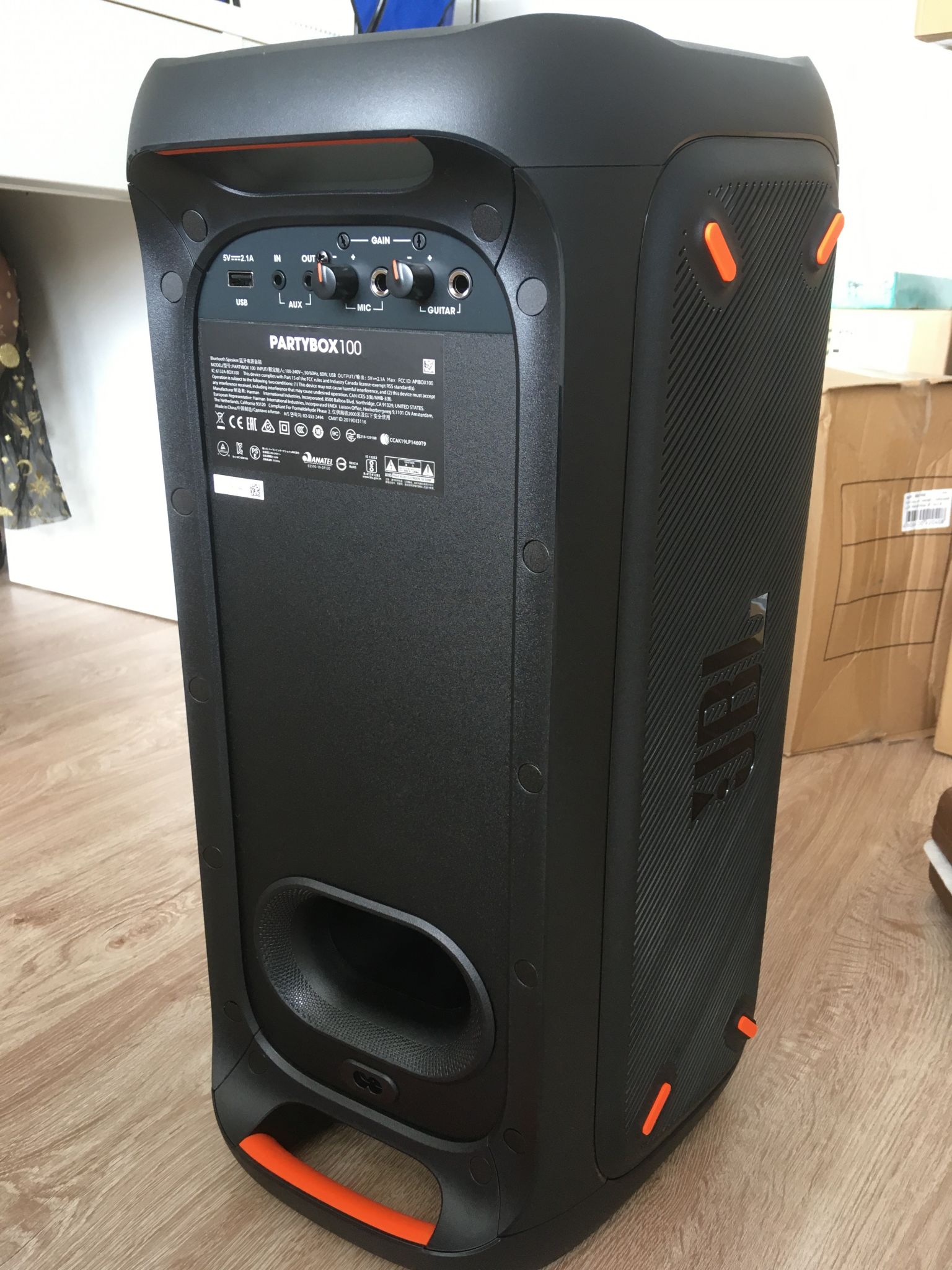 Jbl 100 фото