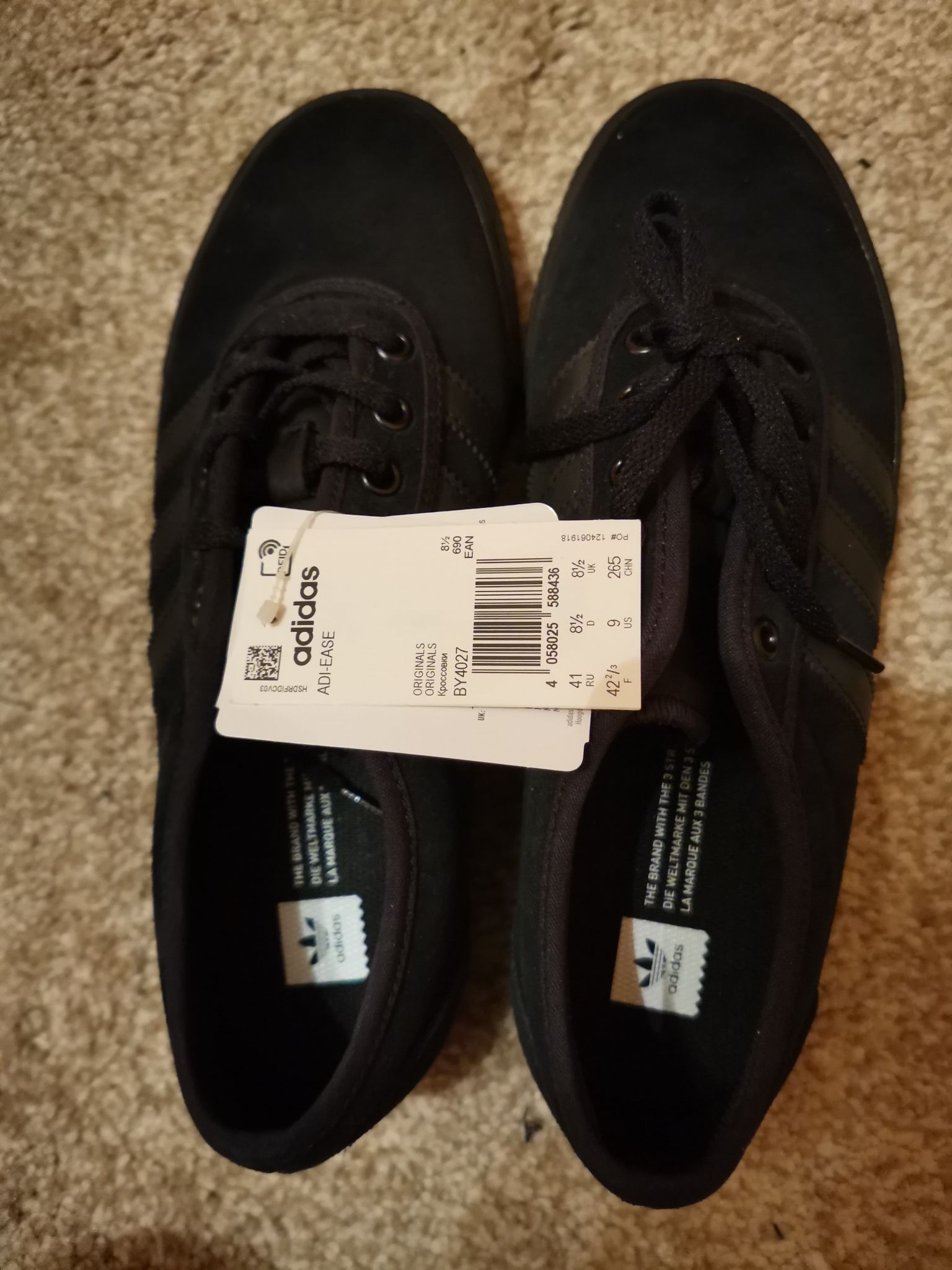 By4027 adidas shop