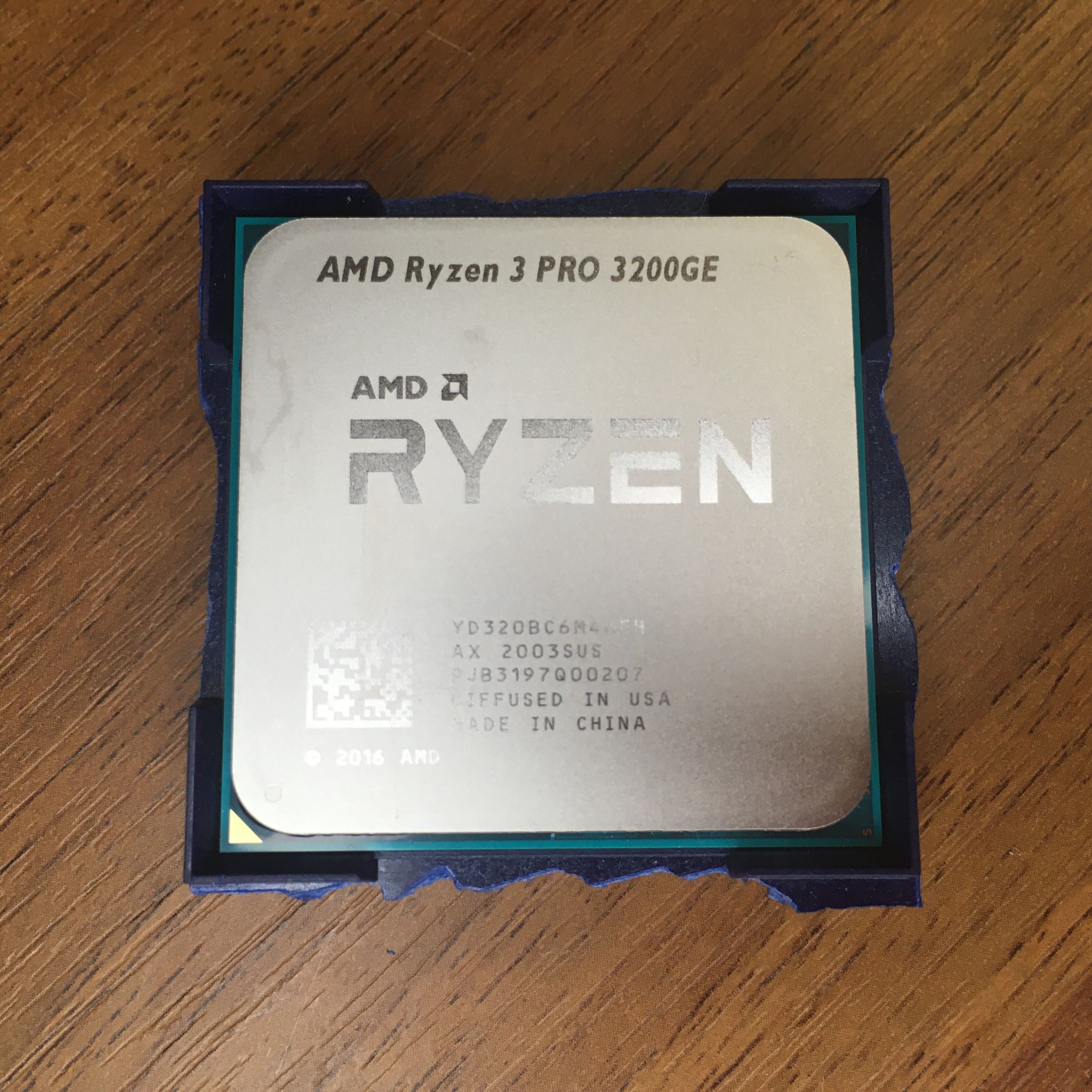 3 pro 3200g. AMD Ryzen 3 Pro 3200g. Процессор Ryzen 3 Pro 1200. AMD Ryzen 3 Pro 3200ge w/ Radeon Vega Graphics \. AMD Ryzen 3 Pro 3200g am4, 4 x 3600 МГЦ.