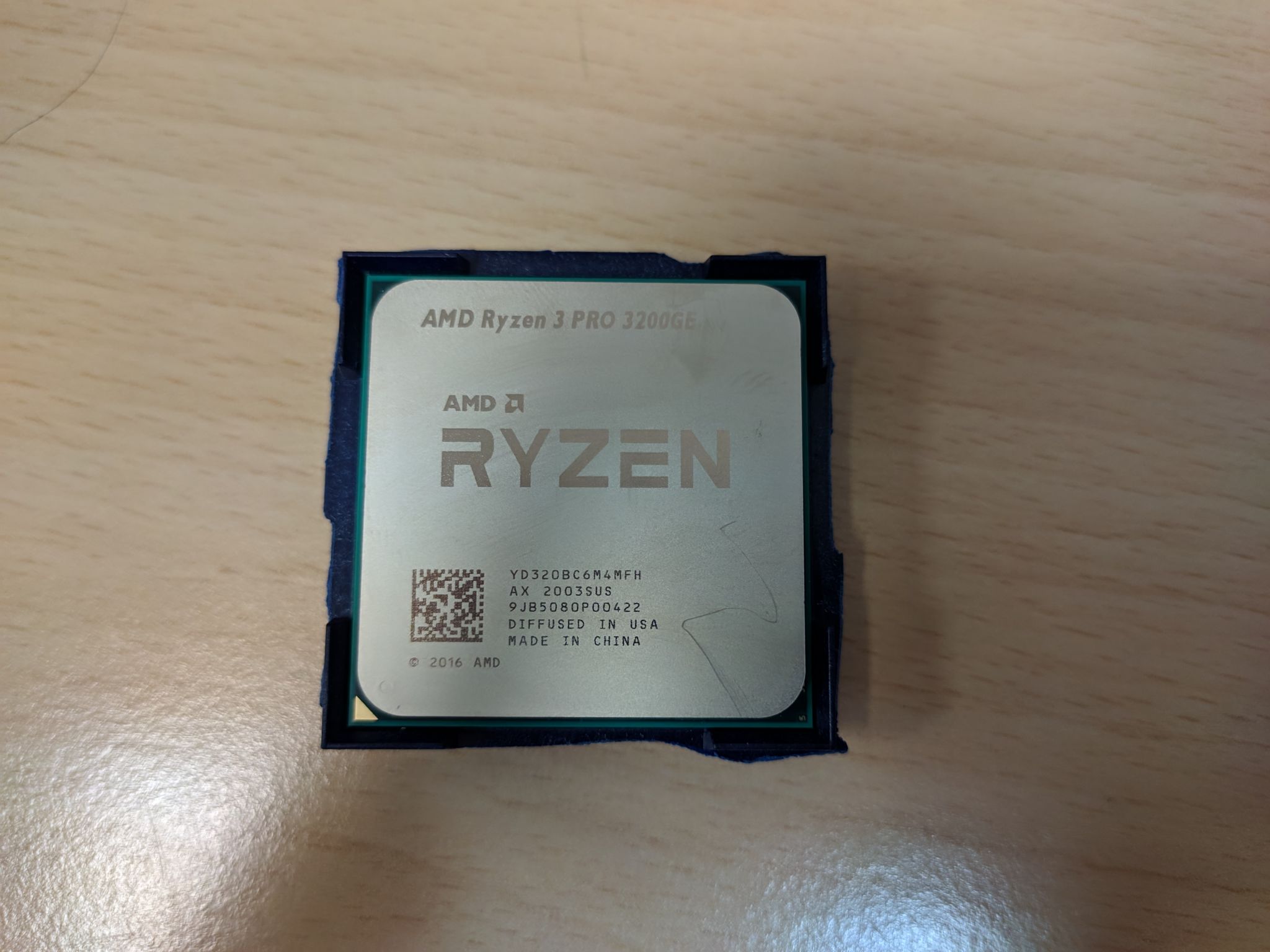 3 pro 3200g. Ryzen 3 3200g. AMD Ryzen 3 3200g OEM. Ryzen 3 Pro 3200g процессор. Процессор <am4> Ryzen 3 3200g Box.