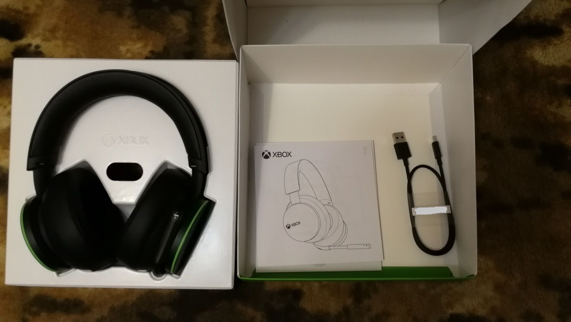 Беспроводная гарнитура Xbox Wireless Headset (TLL-00002) Черная — купить в  интернет-магазине ОНЛАЙН ТРЕЙД.РУ