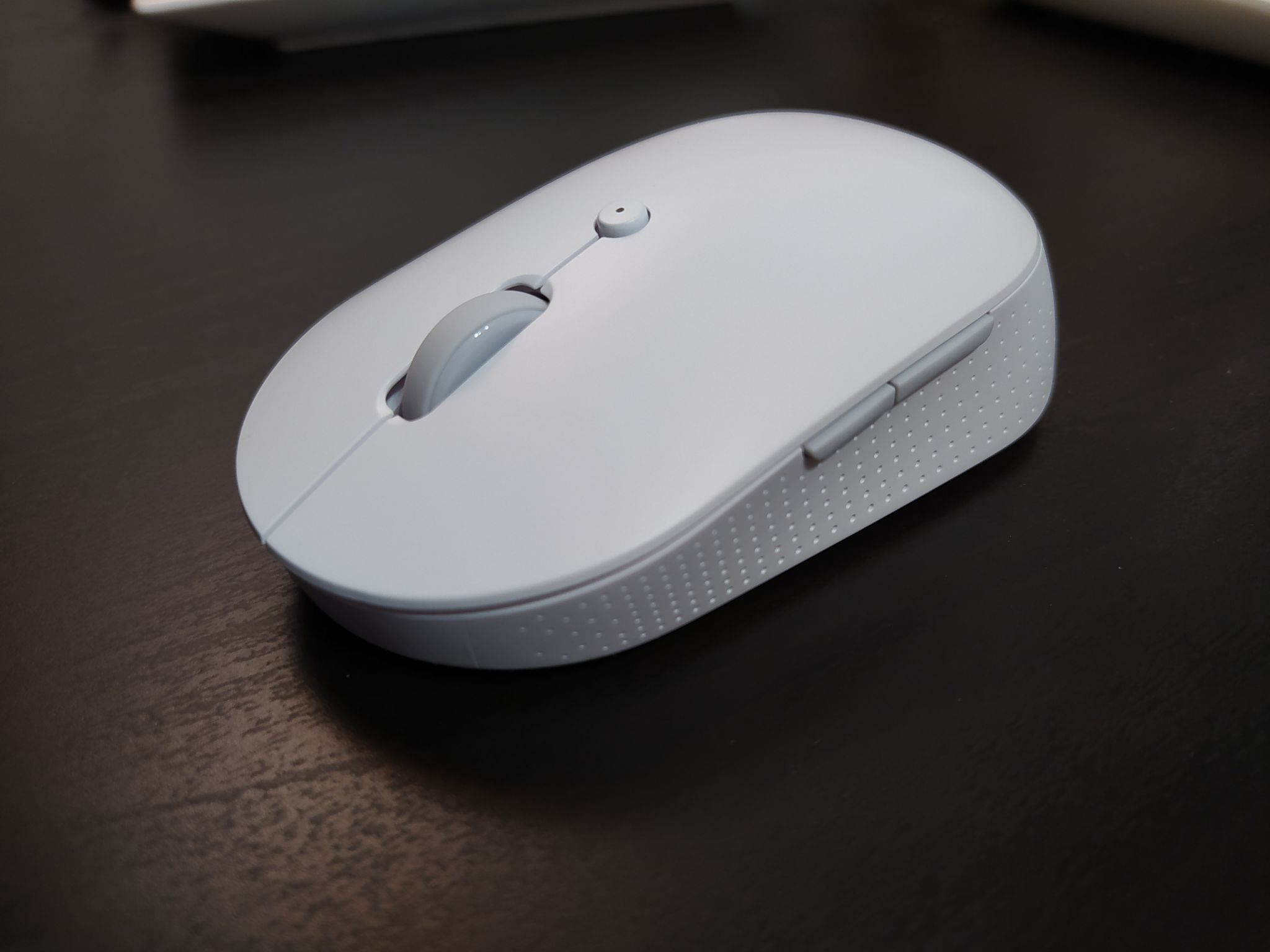 Xiaomi mi Dual Mode Wireless Mouse Silent Edition (White) hlk4040gl. Мышь Xiaomi mi Dual Mode Wireless Mouse Silent Edition White. Мышь беспроводная mi Dual Mode (hlk4040gl). Мышь Xiaomi mi Dual Mode Silent Edition. Беспроводная мышь xiaomi silent edition
