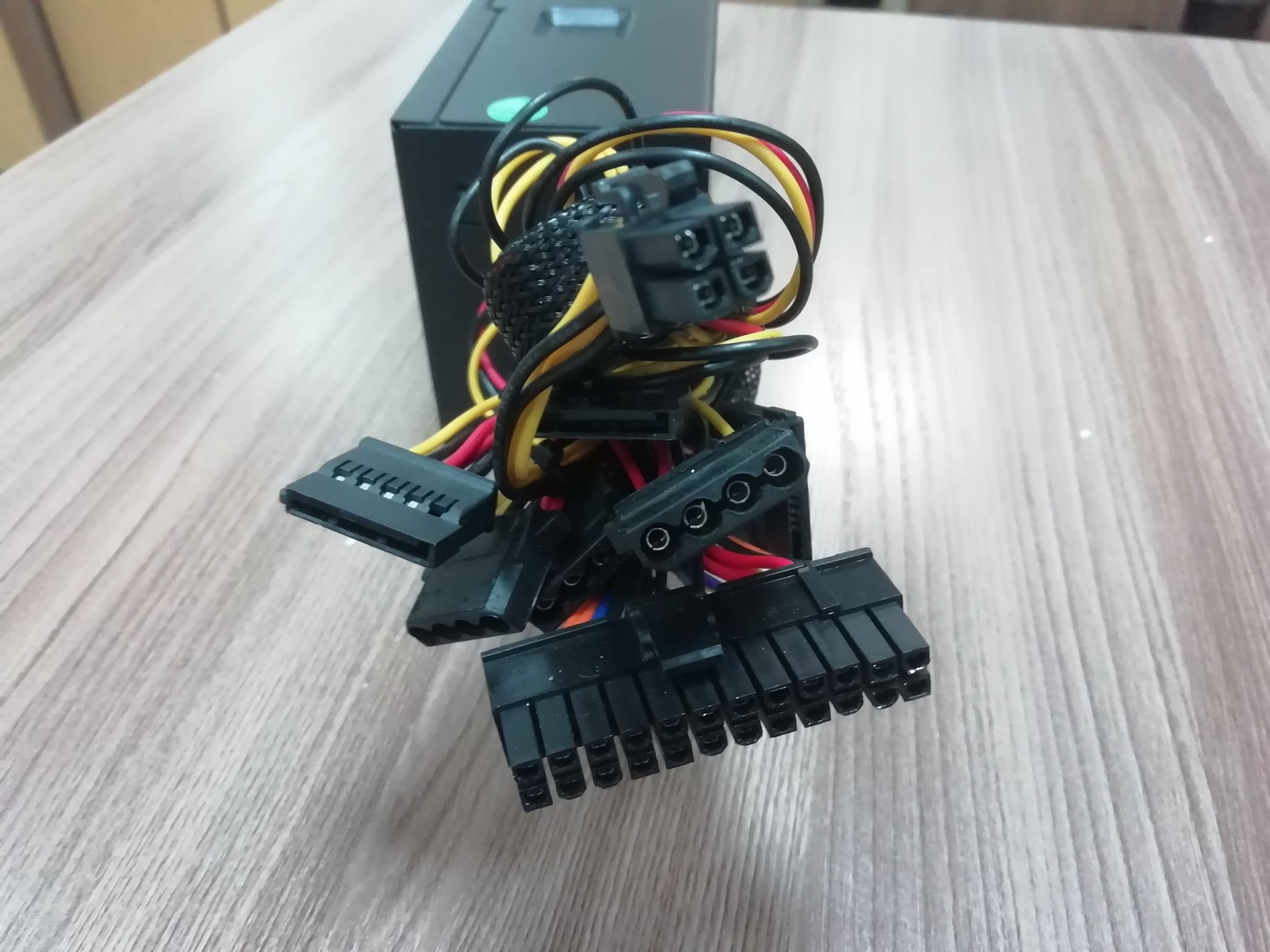 Блок питания ExeGate TPS300 TFX, 300W (ES279023RUS) OEM — купить по ...