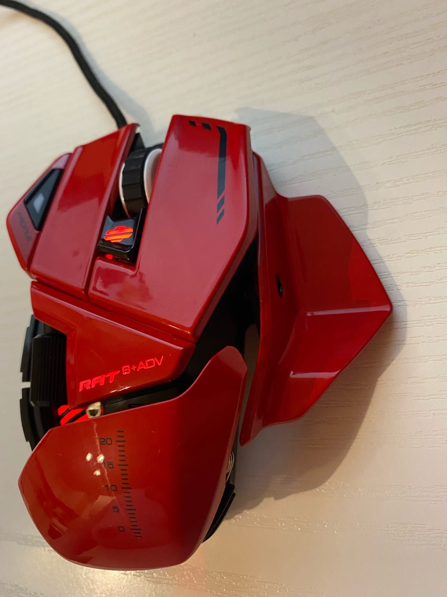 Mad Catz r a t 8