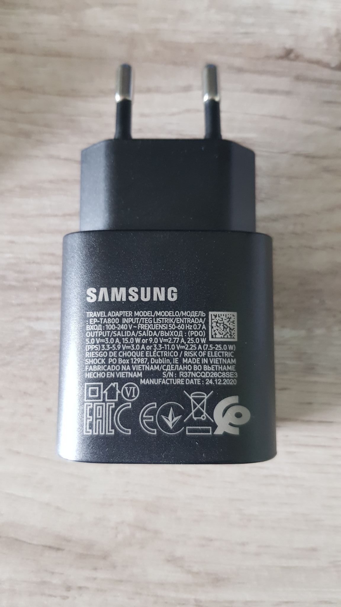 Зарядное устройство samsung ep ta800. Сетевое зарядное устройство Samsung Ep-ta800. Адаптер питания самсунг Ep-ta800. Сетевое ЗУ Samsung Ep-ta800, без кабеля, Power delivery 25 Вт. Зарядка Samsung Ep ta800.