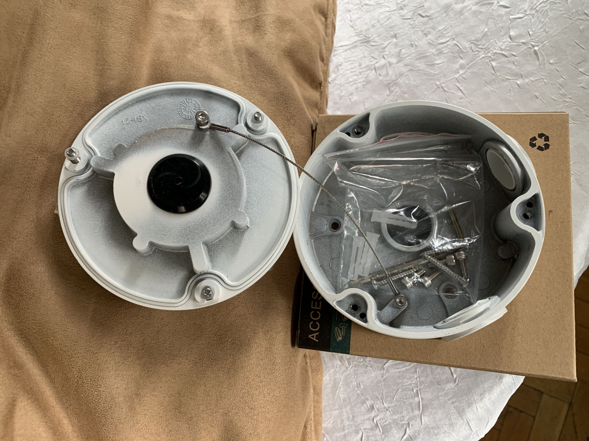 Dahua dh pfa134. DH-pfa130-e монтажная коробка. Dahua pfa130-e. Монтажная коробка Dahua DH-pfa130-e. DH-pfa130-e.
