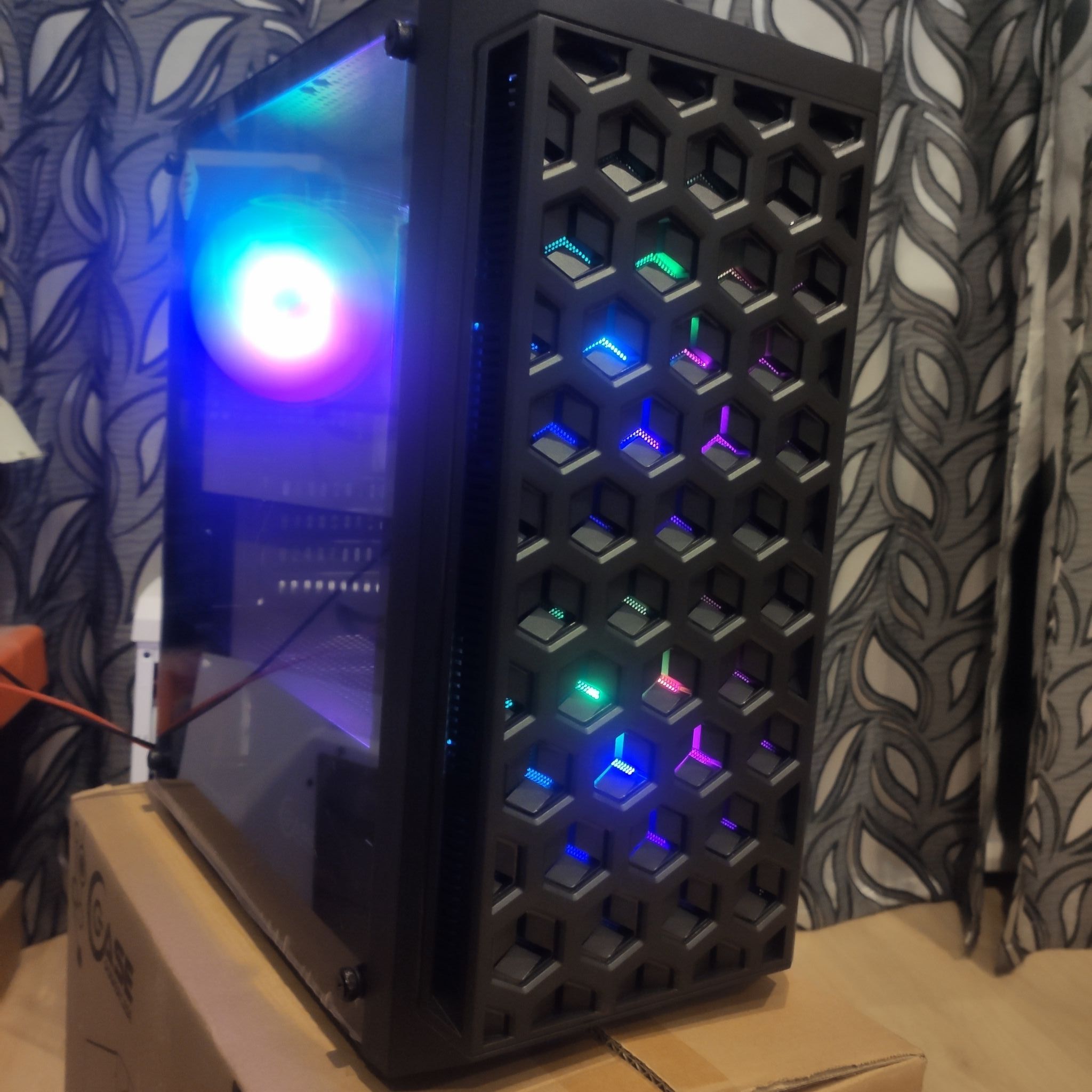 Mistral micro t3b. POWERCASE Mistral Micro t3b. POWERCASE Mistral Micro t3b cmimtb-l3. Power Case Mistral Micro t3b. Корпус POWERCASE Mistral Micro.