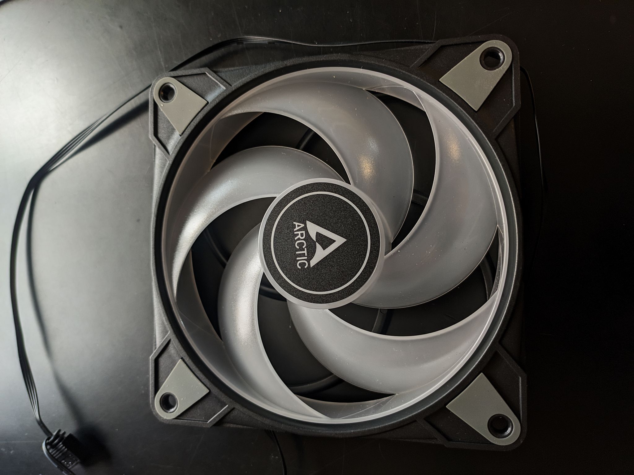 Arctic p14 pwm. Arctic pwm a rgb. Arctic p12 pwm white rgb. Вентилятор arctic p12 pwm pst. Arctic pwm a rgb.