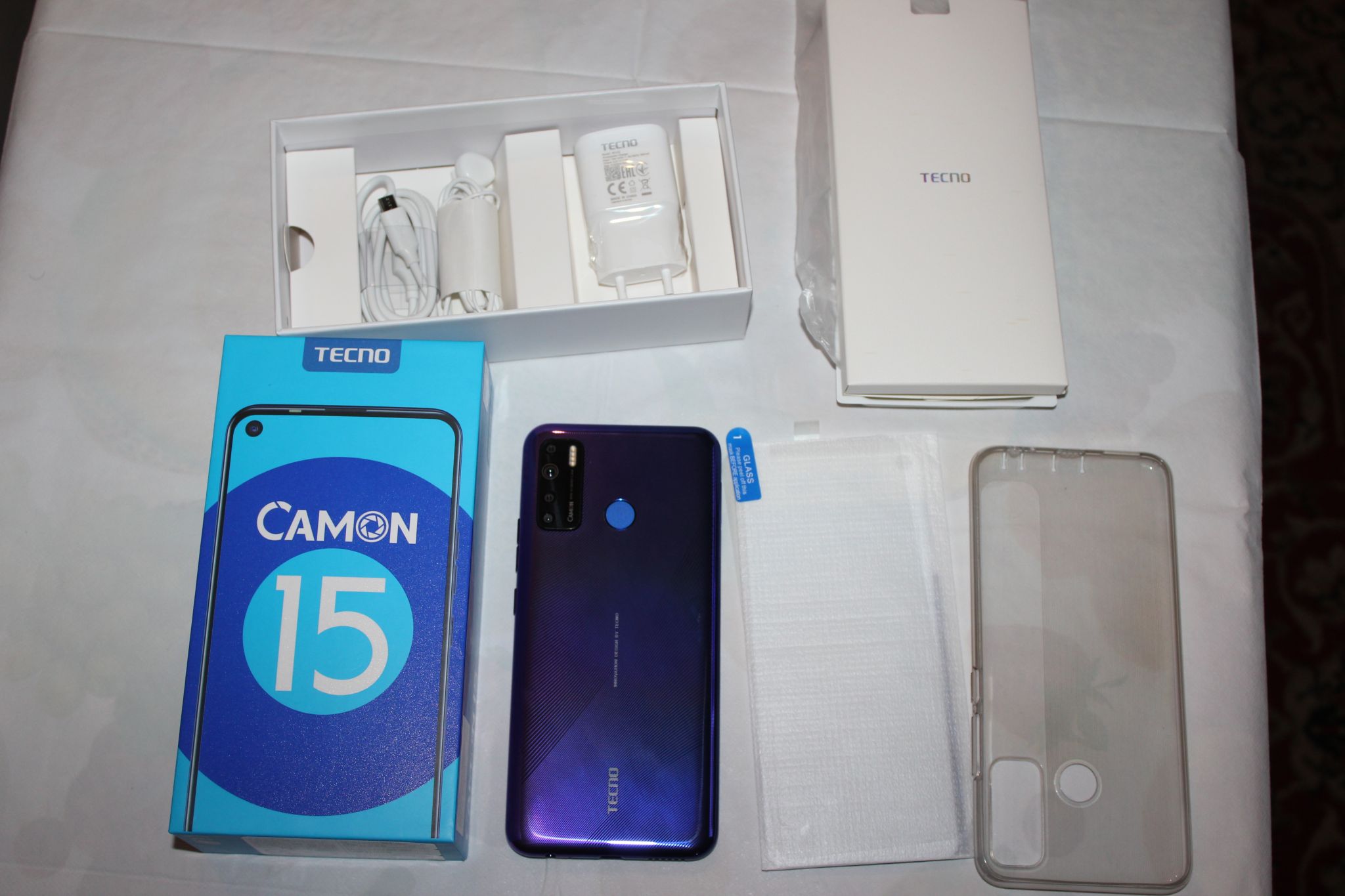 Смартфон TECNO Camon 15 Фиолетовый TCN-CD7-FAPU — купить в  интернет-магазине ОНЛАЙН ТРЕЙД.РУ