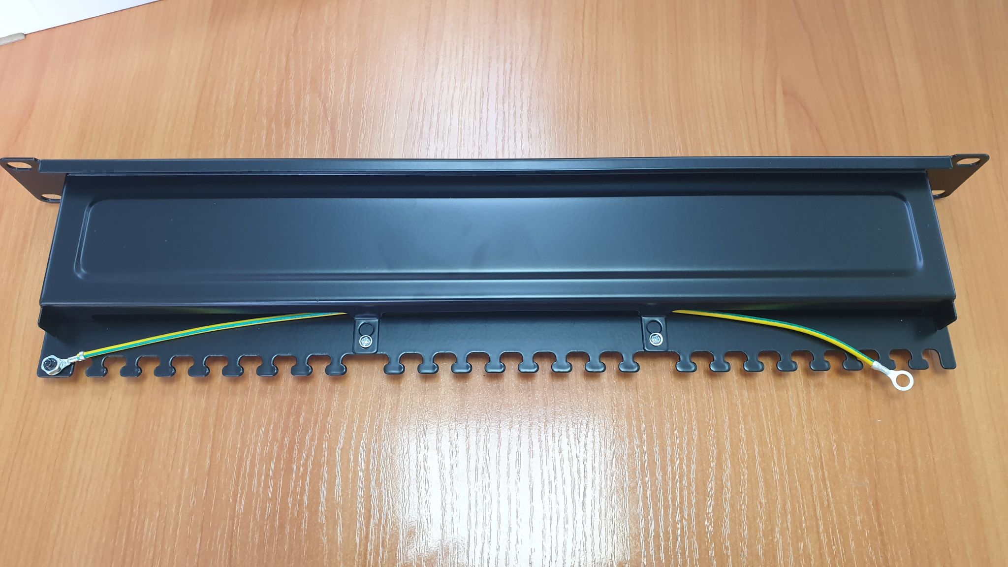 Пп 24. Lanmaster twt-pp24stp. Патч-панель twt pp24stp черный. Патч-панель Lanmaster twt-pp24stp. Полка twt twt-rack2-s4-6/80.