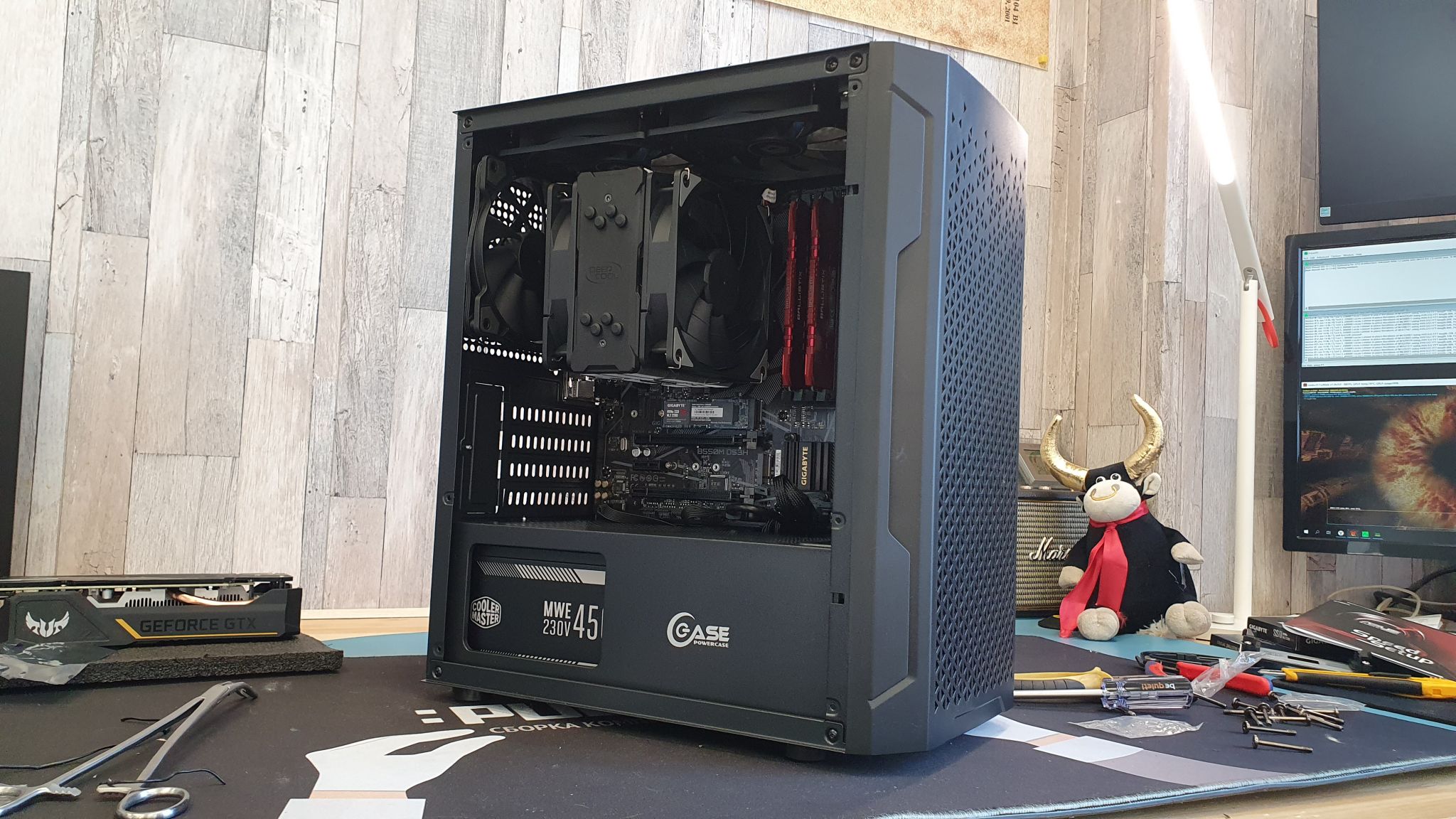 Корпус Powercase Mistra Micro Z2B SI, черный (CMIMZB-F2SI) — купить по ...