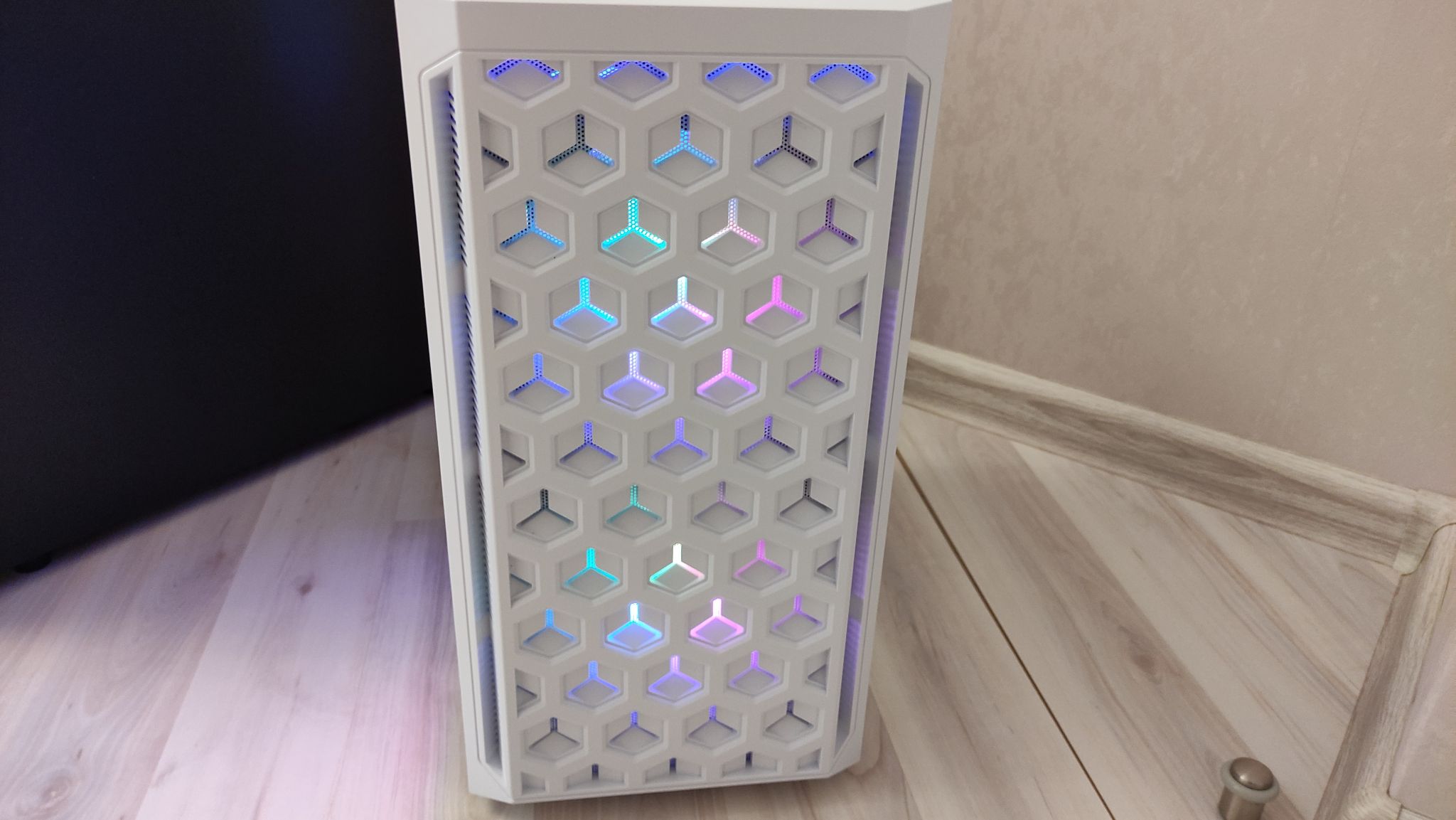Корпус Powercase Mistra Micro T3W, белый (CMIMTW-L3) — купить по низкой ...