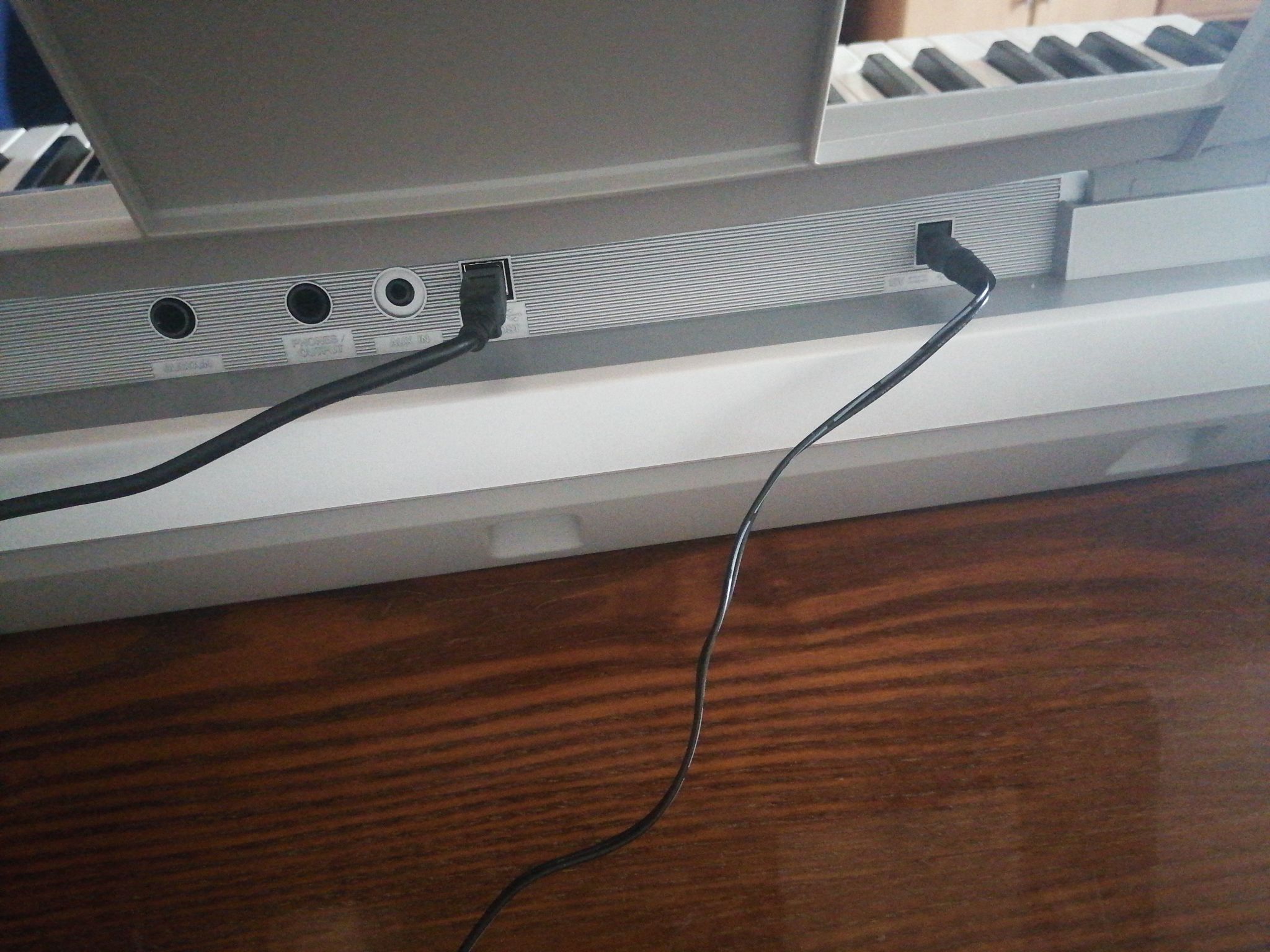 Синтезатор YAMAHA YPT-370 — купить в интернет-магазине ОНЛАЙН ТРЕЙД.РУ