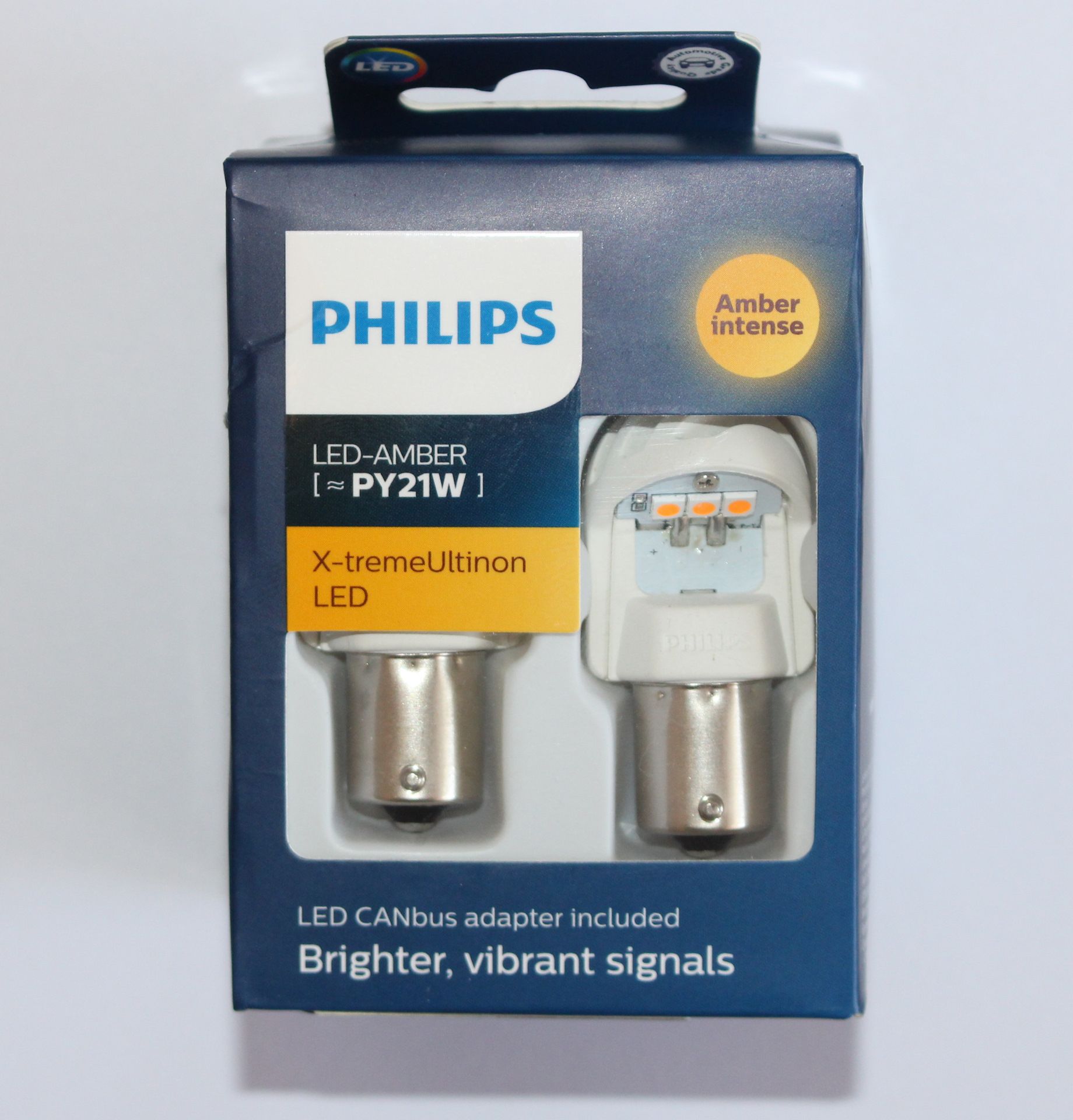 Led philips 12v. Лампа p21w светодиодная Филипс. Ветодиодные лампы p21w Philips x-TREMEULTINON led gen2 белые - 11498xuwx2 (2 шт.). Лампы в поворотники Philips py21w. Philips py21w x-TREMEULTINON led.