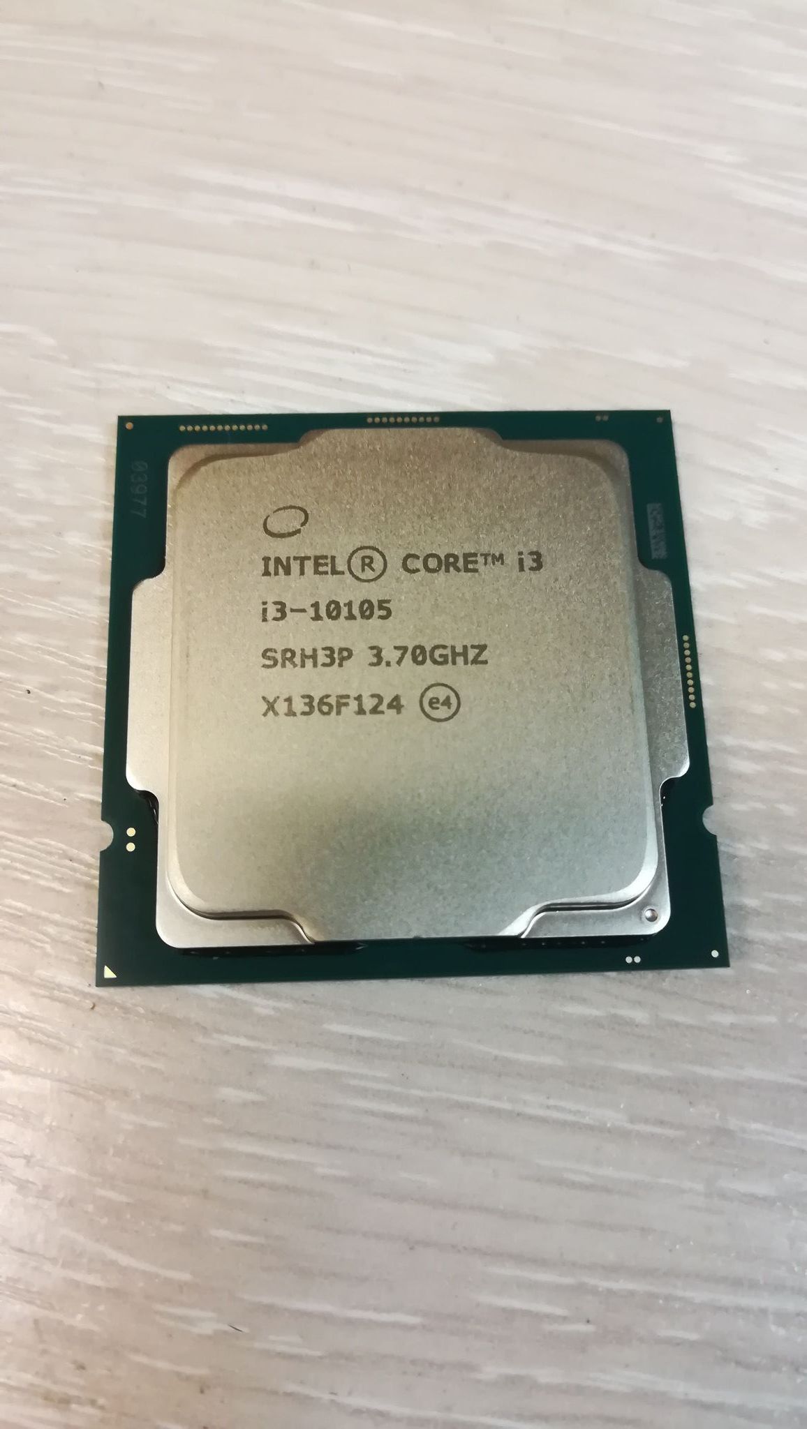 Процессор INTEL Core i3-10105 LGA1200 OEM CM8070104291321 — купить в  интернет-магазине ОНЛАЙН ТРЕЙД.РУ