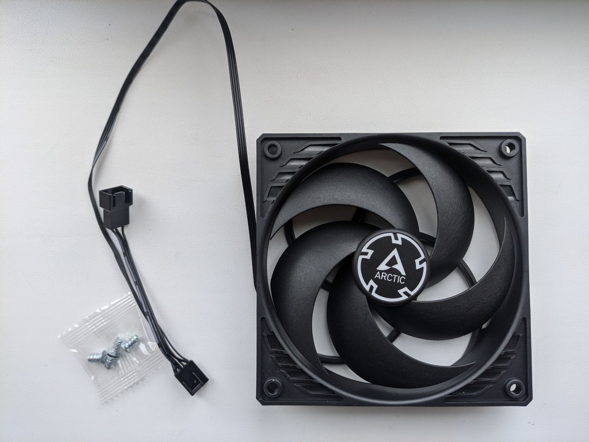 Arctic p12 pwm. Arctic p12 pwm pst a-rgb. Arctic p12 pwm rgb. Вентилятор arctic p12 pwm pst. Arctic cooling p12 white rgb.