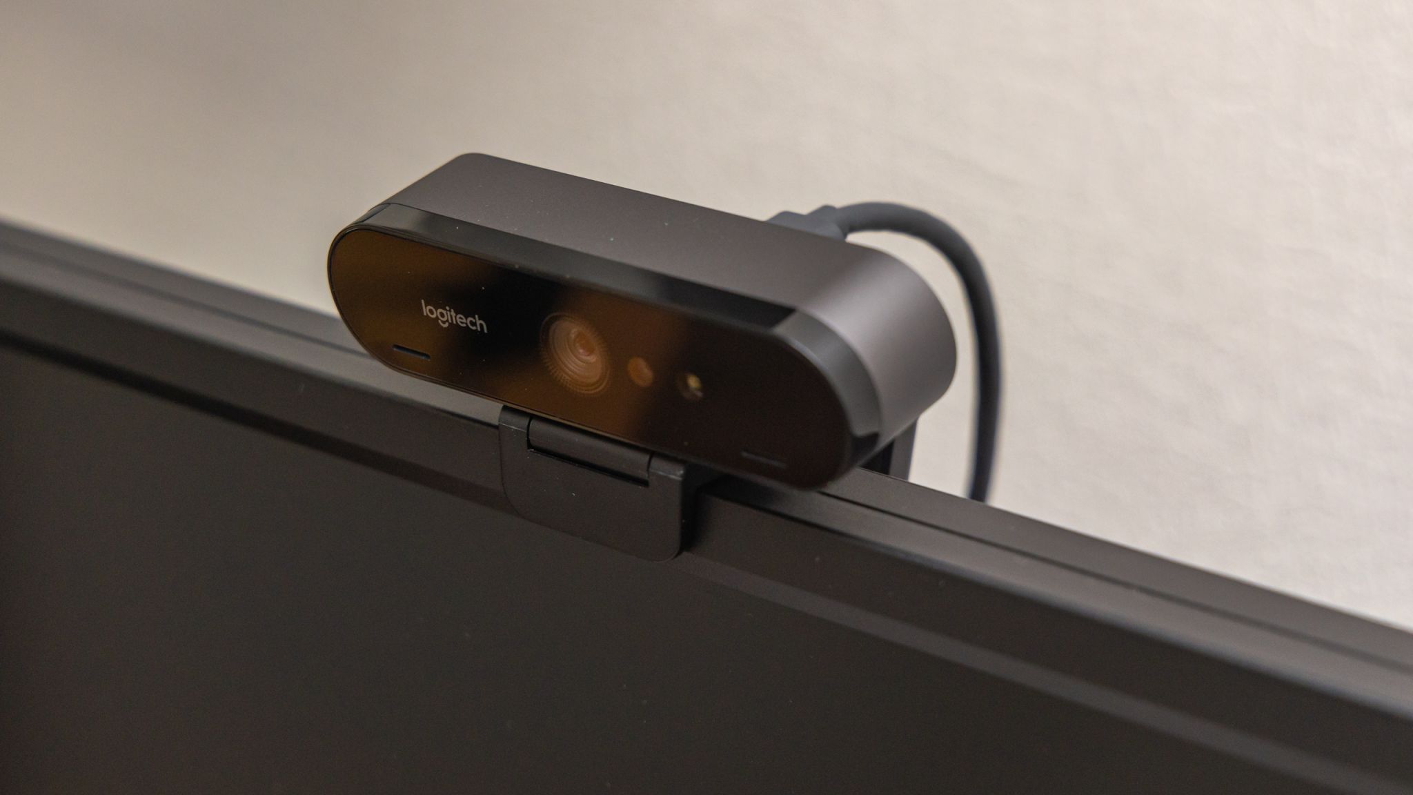 Веб-камера Logitech Brio (960-001106) — купить в интернет-магазине ...