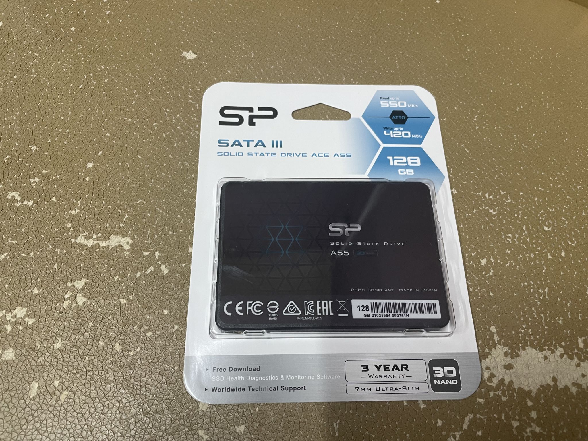 Silicon power ace a55. ZTE a55 128gb.