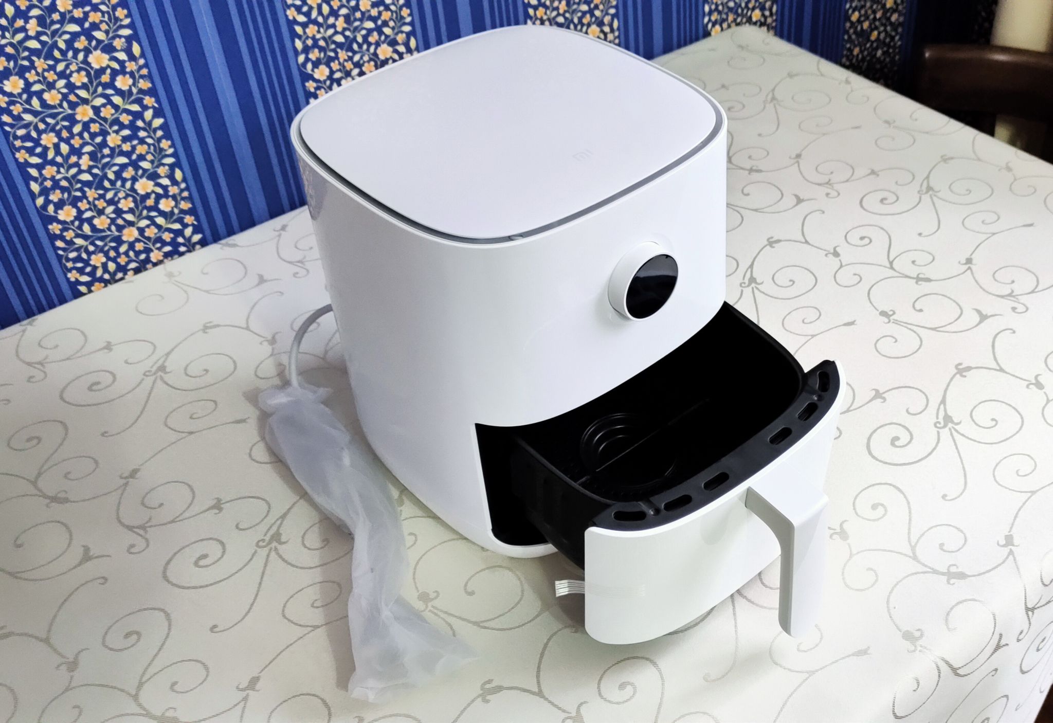 Аэрогриль xiaomi 5l. Mi Smart Air Fryer 3.5l. Mi Smart Air Fryer 3.5l eu maf02. Аэрогриль Xiaomi mi Smart Air Fryer 3.5l белый. Smart Air Fryer (3,5l).