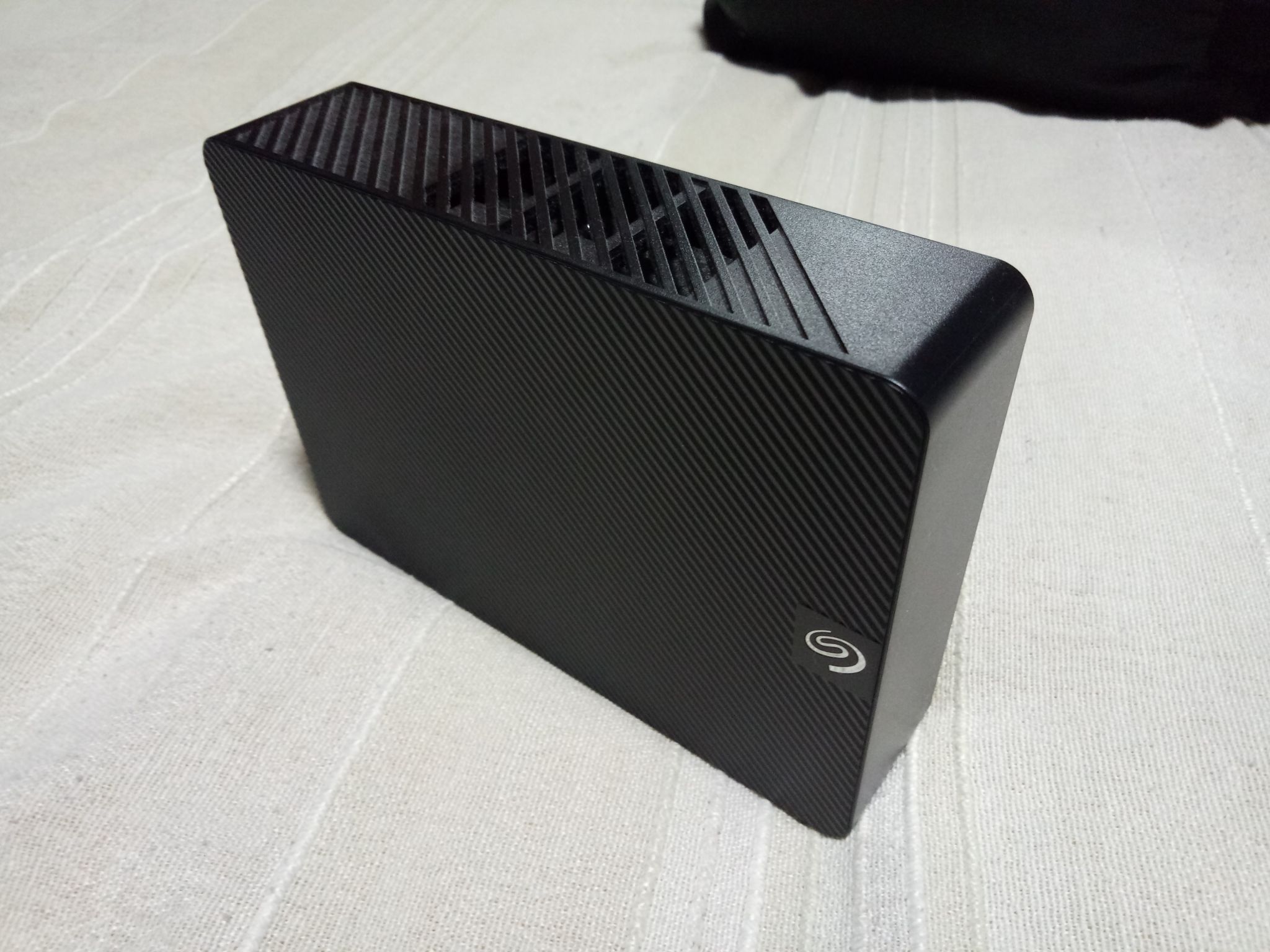 Купить Внешний жесткий диск Seagate Expansion Desktop, 4 ТБ, USB 3.0 ...