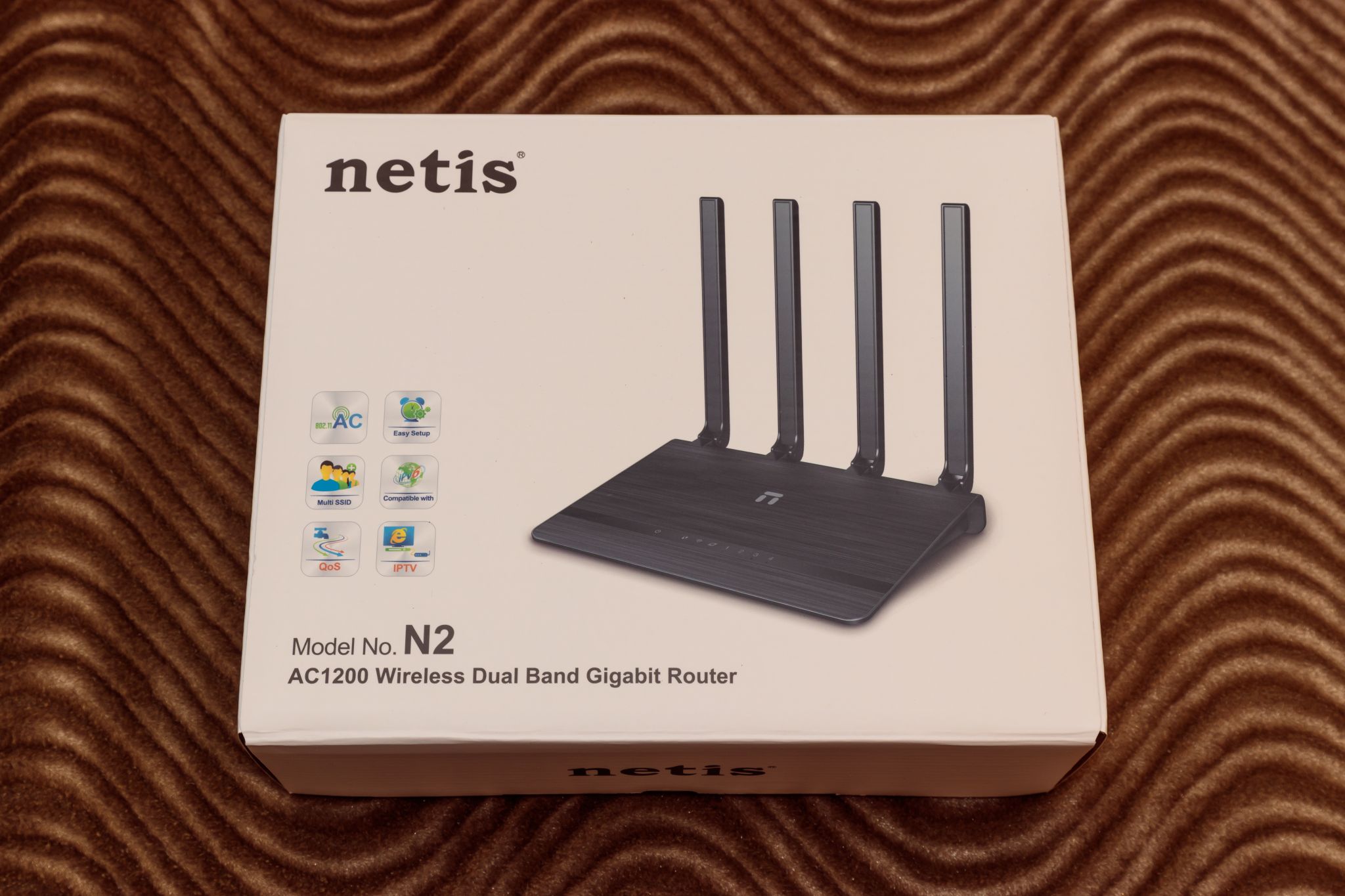 Wi fi netis n2. Netis n2. netis n2 без крышки. netis n2 v1. роутер netis n2 черный.