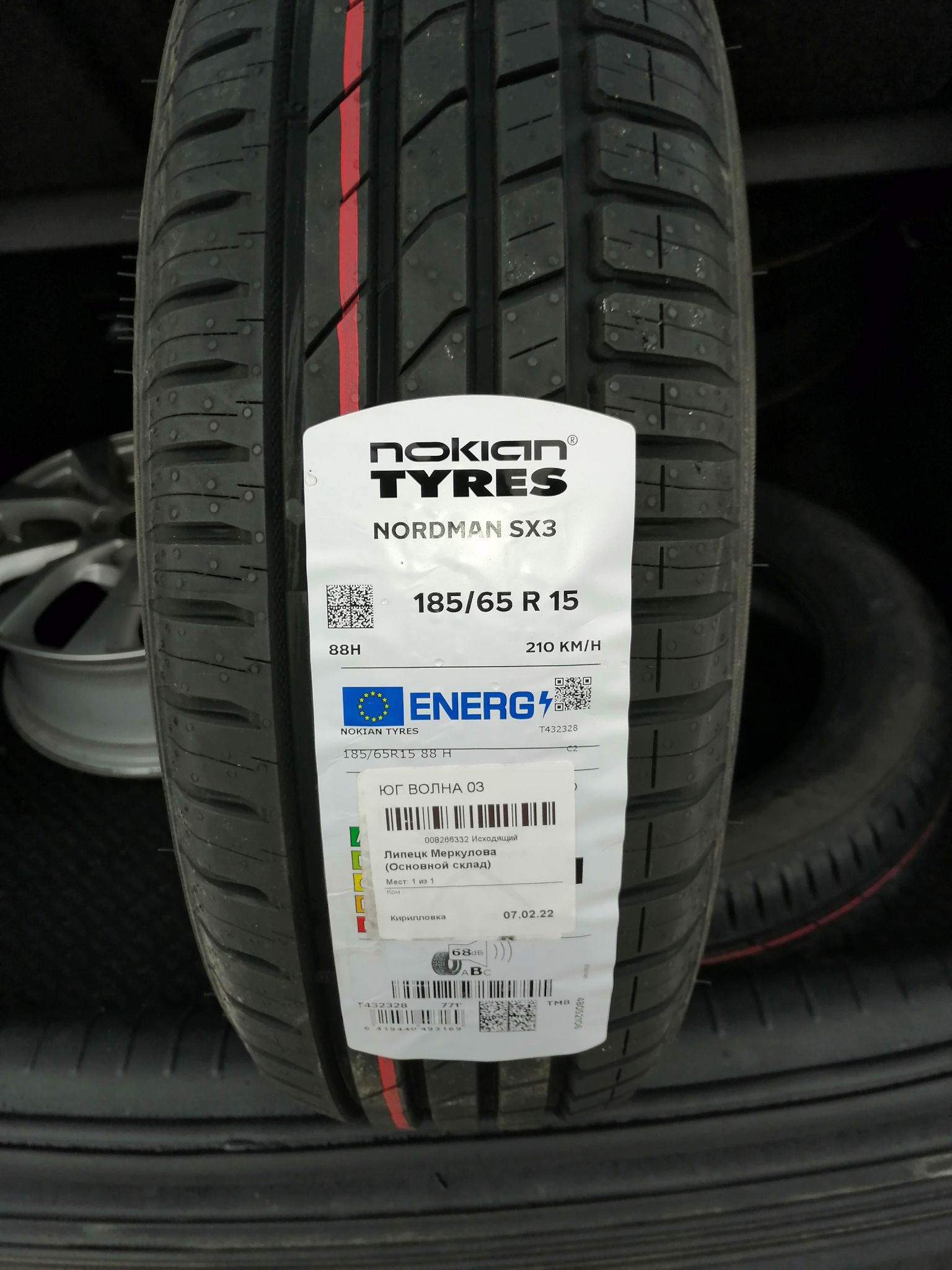 Icon tyres nordman sx3