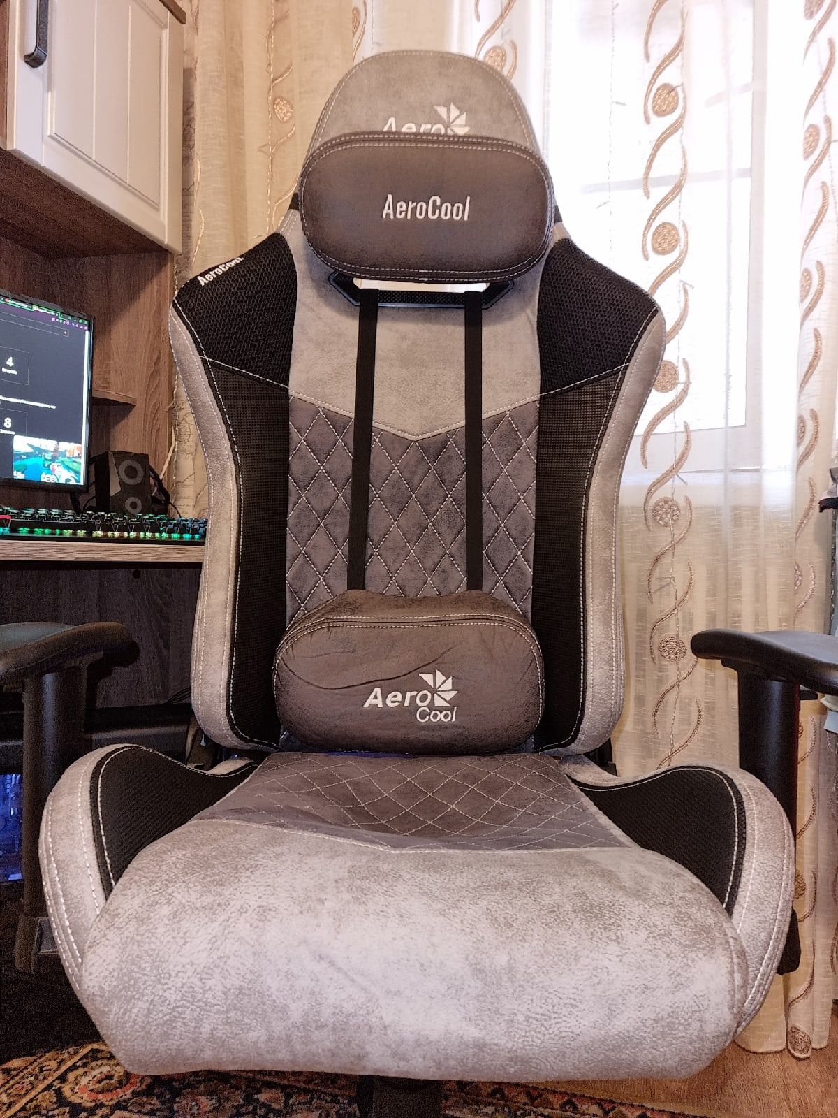 Купить кресло геймерское Aerocool DUKE Ash Black [4710562751123] в  интернет-магазине ОНЛАЙН