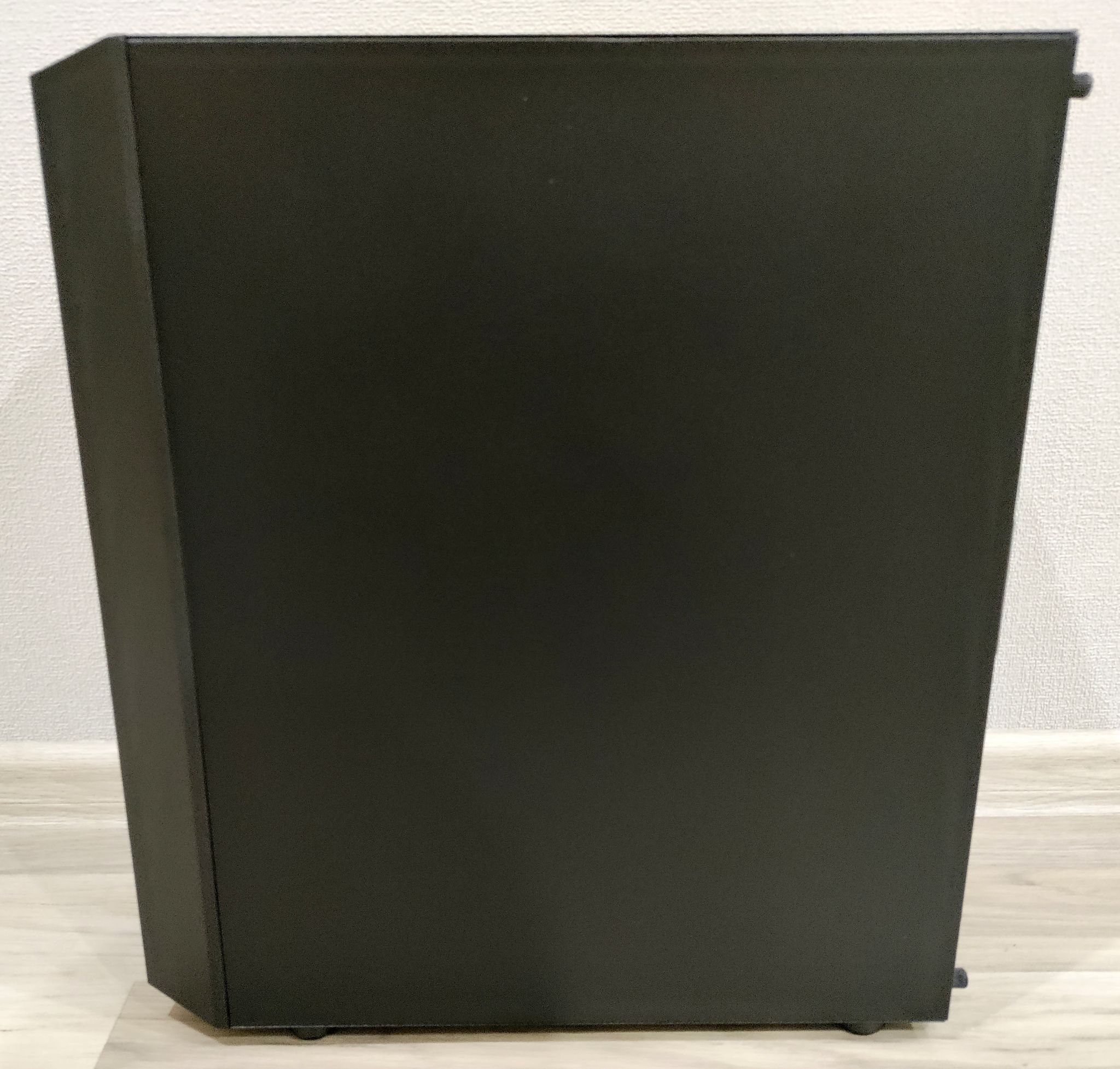 Корпус Powercase Rhombus X3 Mesh LED, черный (CMRMX-L3) — купить по ...