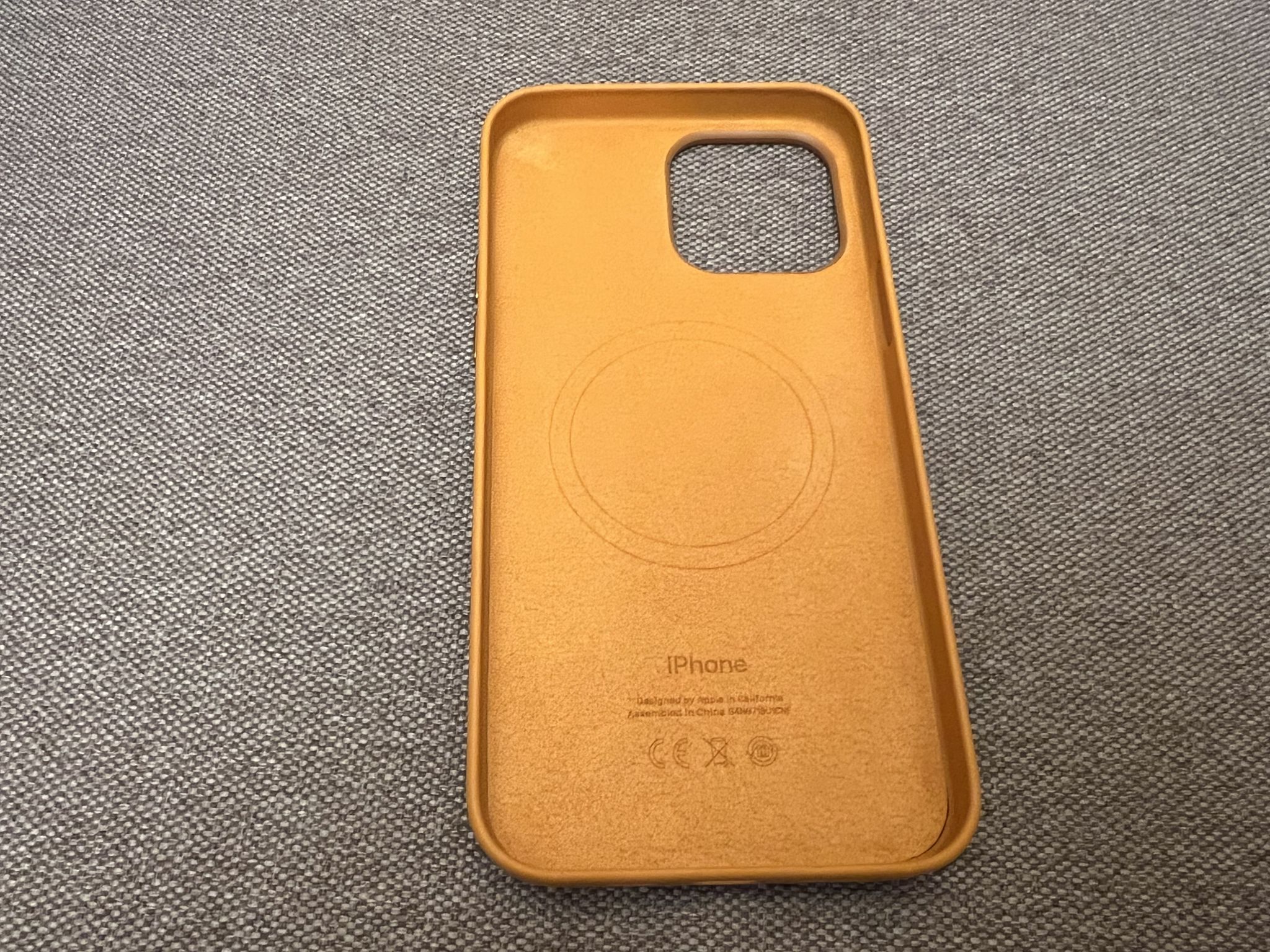 Кожаный чехол Кожаный чехол Apple MagSafe для iPhone 13 Pro Max, цвет .