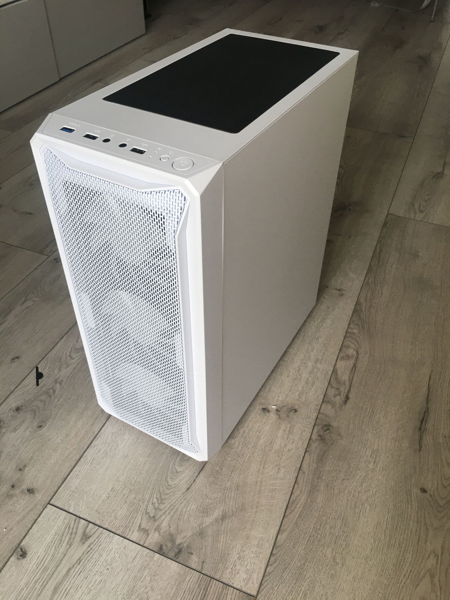 Корпус Powercase MISTRAL Z4, белый (CMIZW-L4) — купить по низкой цене в ...