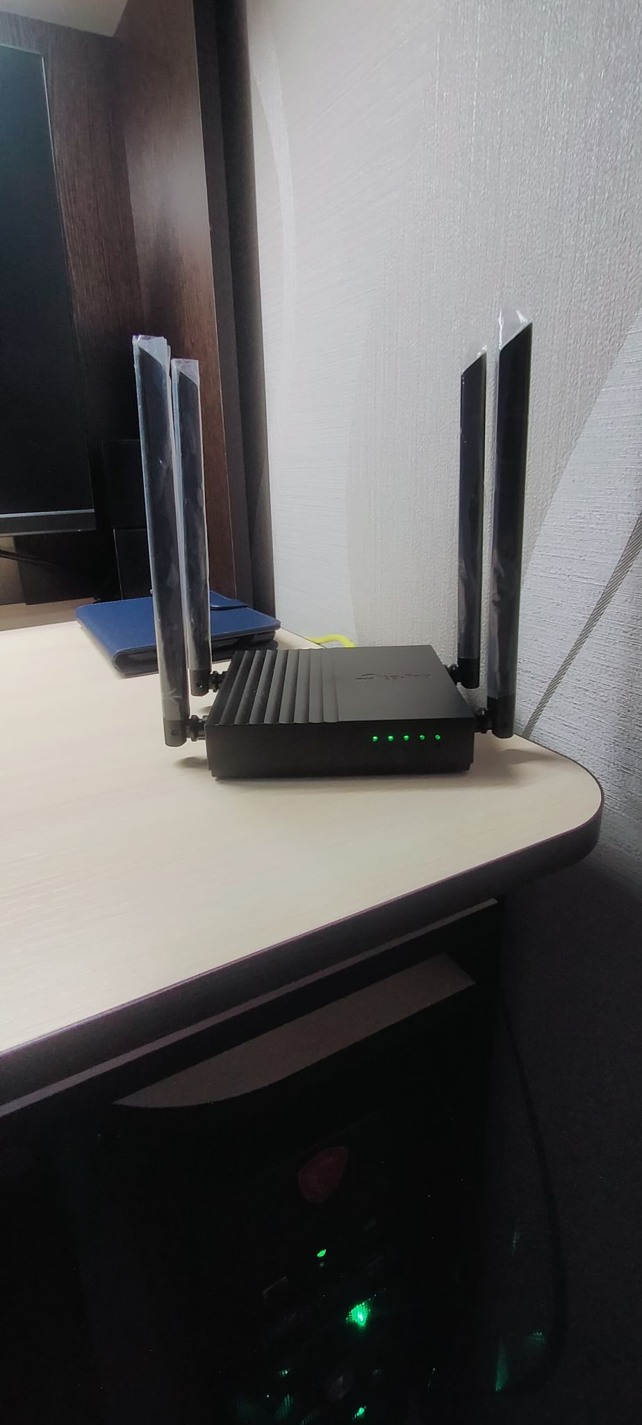 Wi-Fi роутер TP-LINK Archer C64 — купить по низкой цене в интернет-магазине  ОНЛАЙН ТРЕЙД.РУ