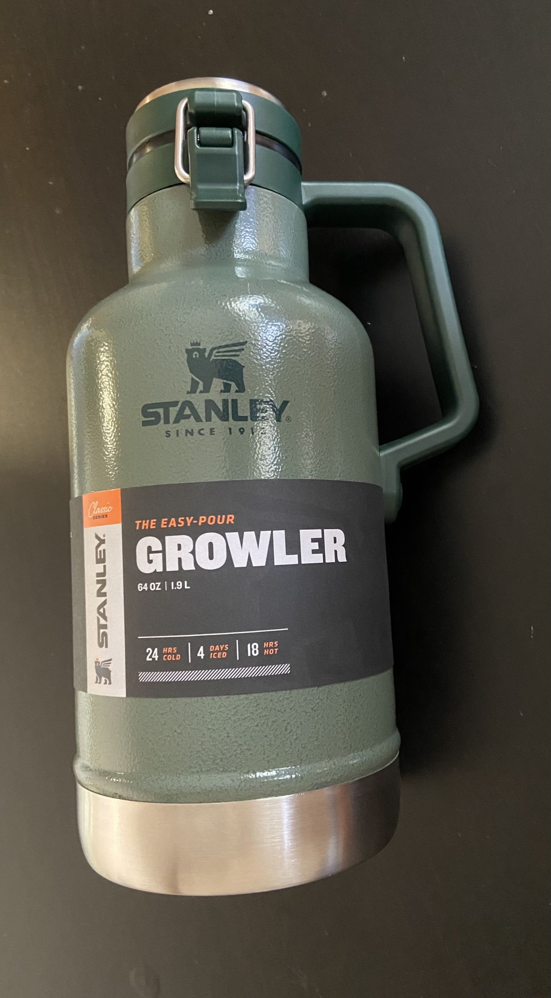 Купить Термос для пива STANLEY Classic 1.9L Темно-зелёный 10-01941-067 ...