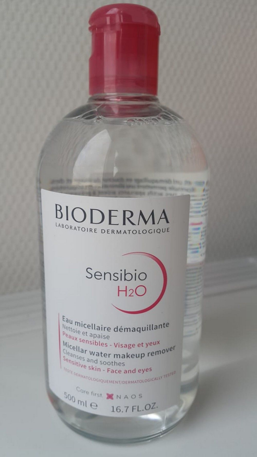 Мицеллярная вода BIODERMA Sensibio H2O, 500 мл 028709X — купить по низкой  цене в интернет-магазине ОНЛАЙН ТРЕЙД.РУ