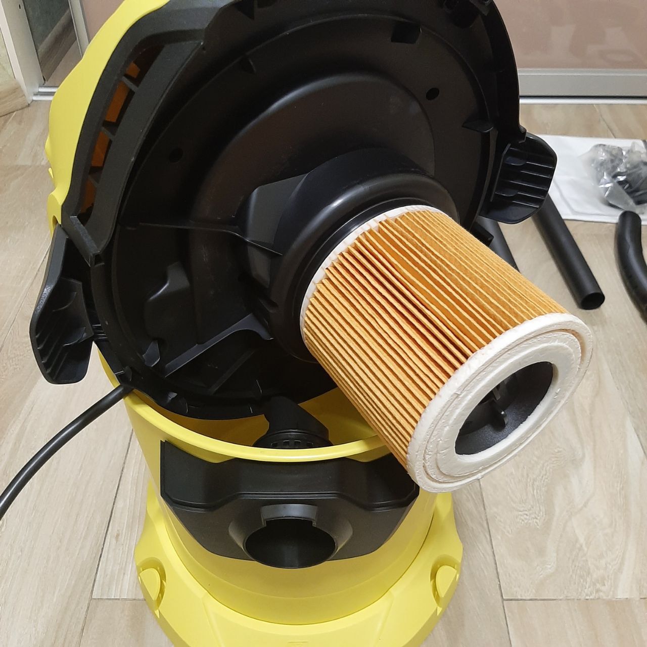 Пылесос хозяйственный karcher wd 3 v-15/4/20. Пылесос керхер wd3 premium. Пылесос строительный karcher wd 3 p s v-17/4/20. Пылесос karcher wd 3 p v. Пылесос karcher wd 3 p v-17/4/20.