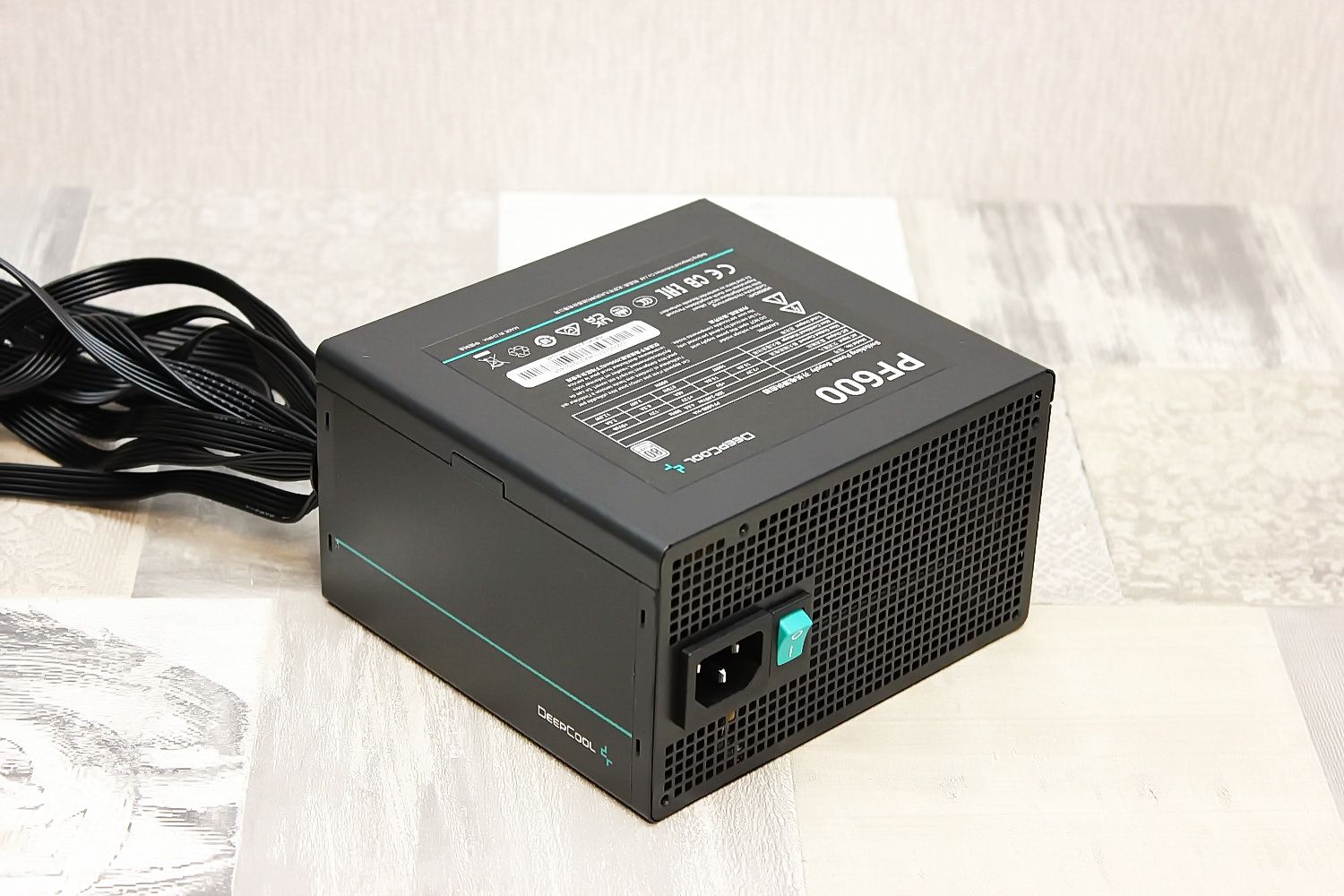 Блок питания DeepCool PF600, 600W, 80+ Standart — купить по низкой цене ...