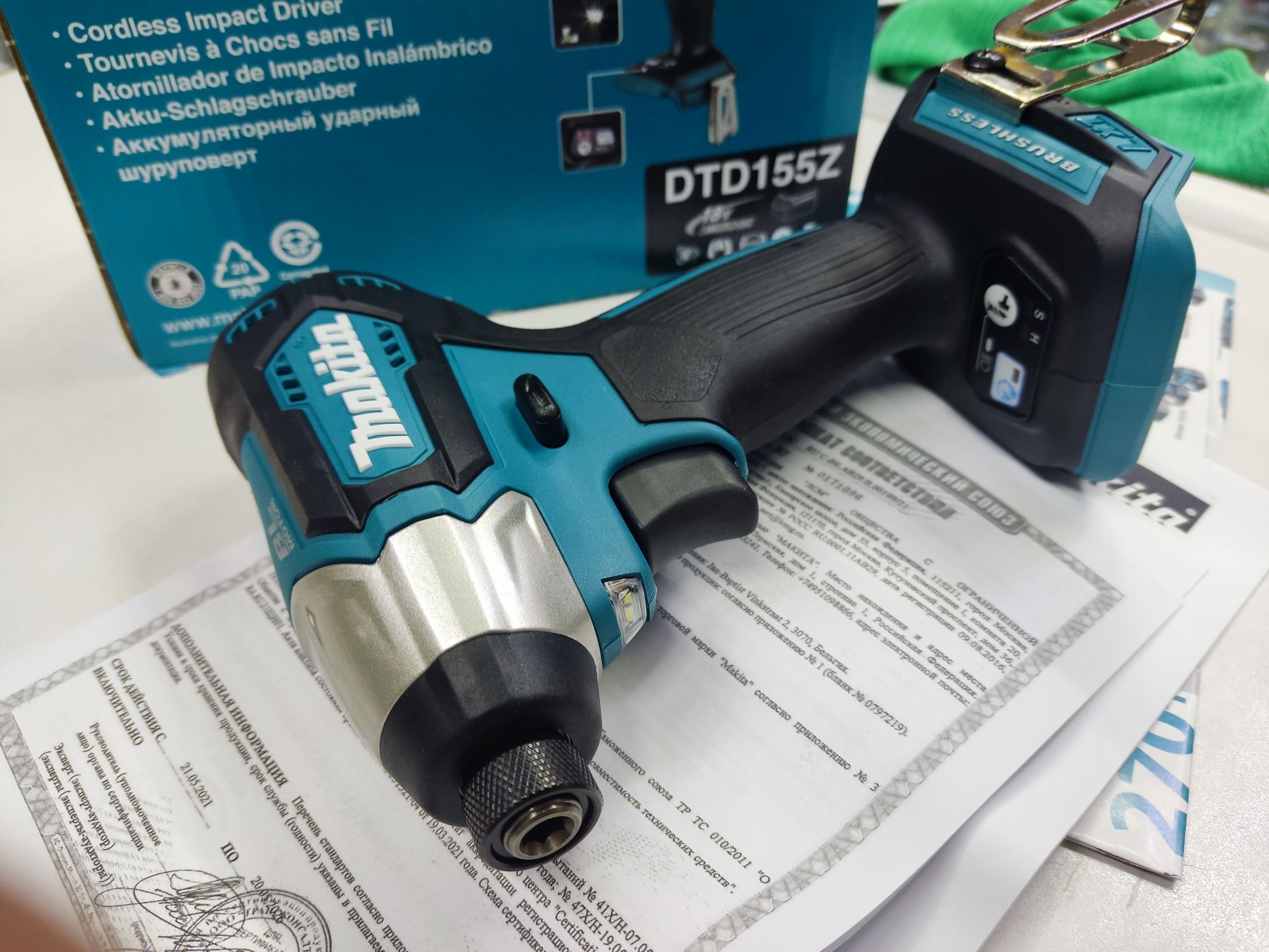 Винтоверт p i t. Makita dtd155z. Макита DTD 155 Z. Винтовёрт аккумуляторный Макита. Винтоверт Makita dtd156z.