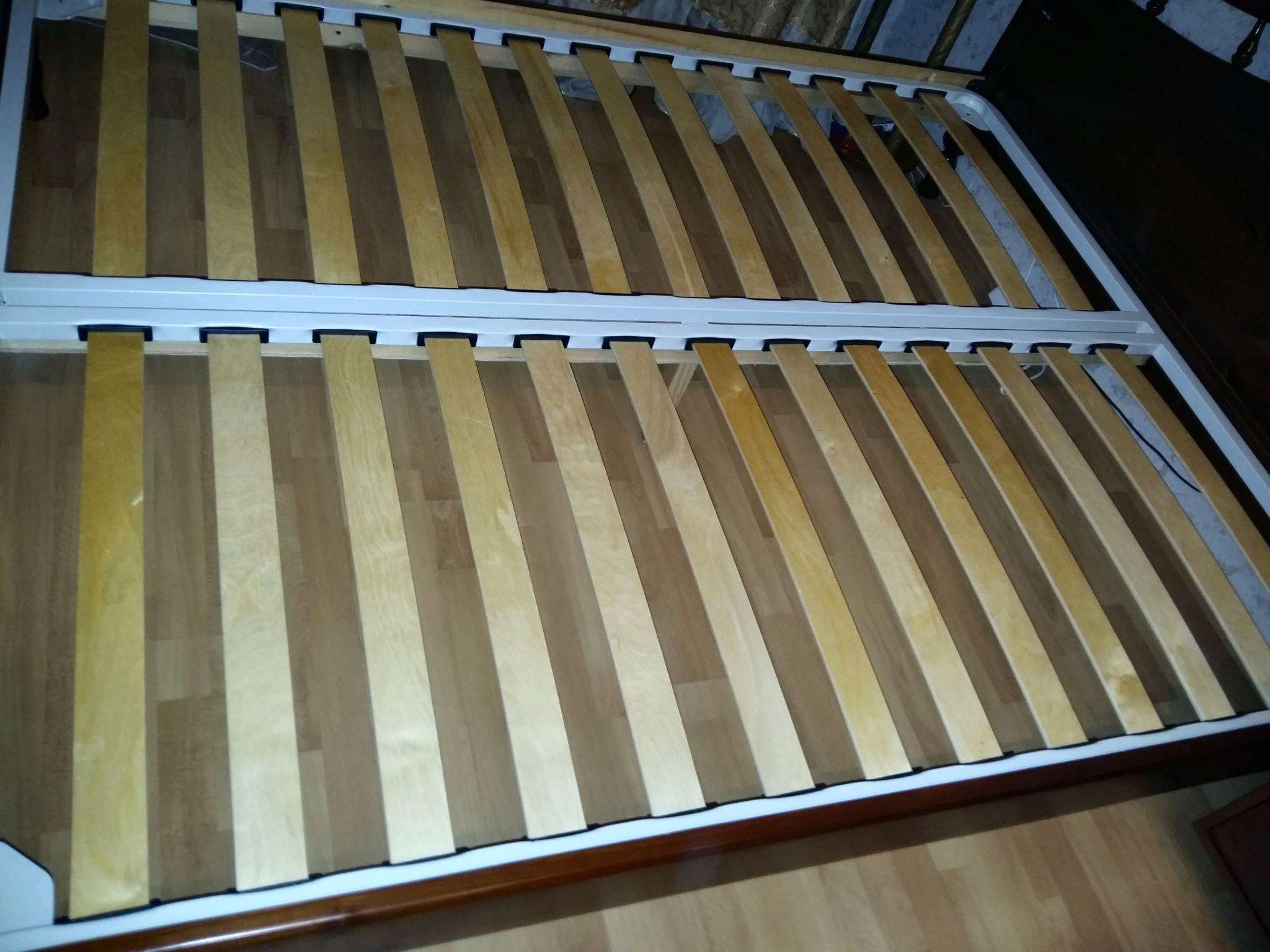 Сломалась деревянная перекладина кровати