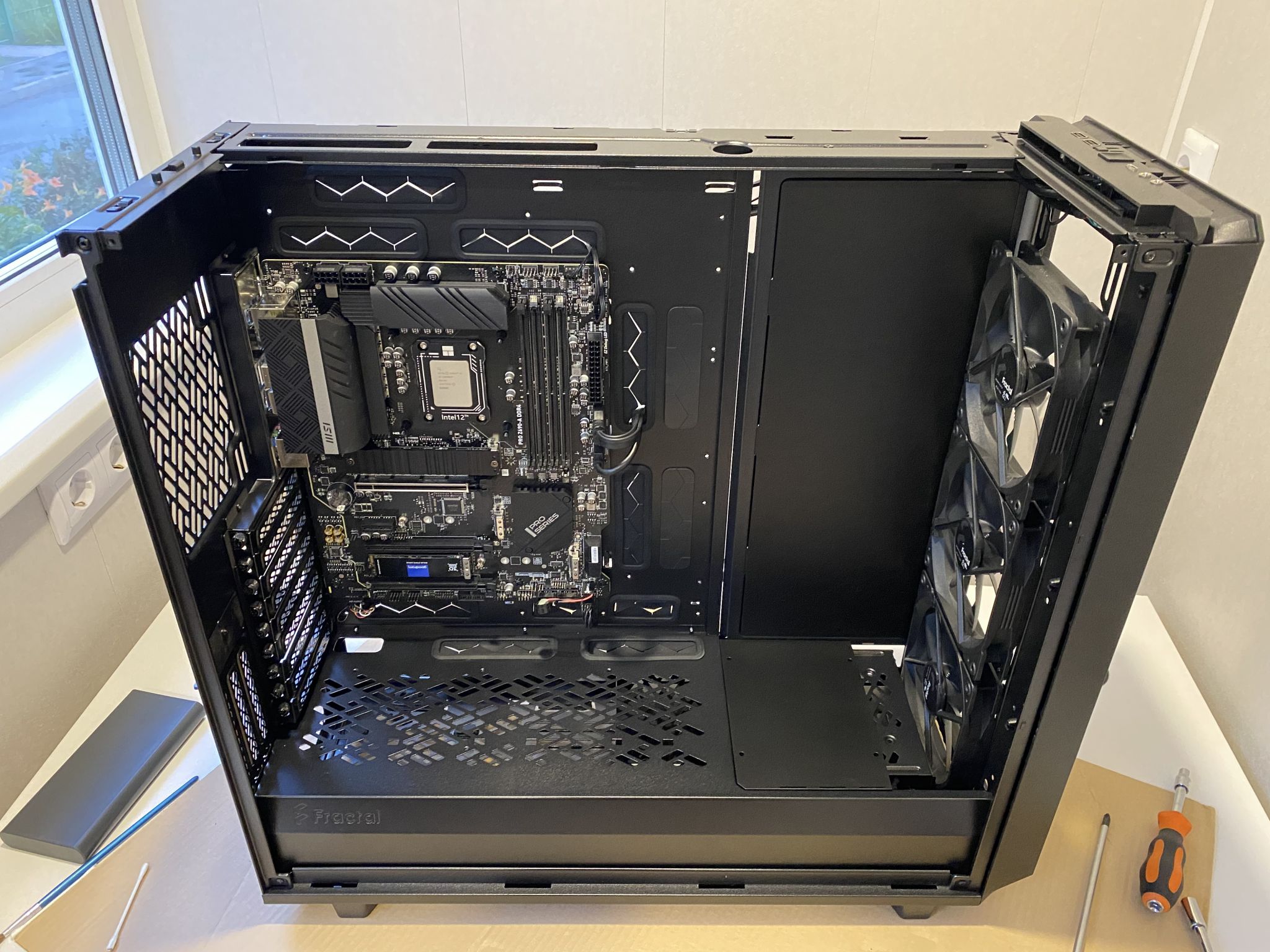 Fractal design meshify 2 tg. Fractal Design Meshify 2 XL Black - Dark TG. Fractal Design Meshify 2. Fractal Design Meshify c Dark TG. Корпус Fractal Design Meshify c TG Black.