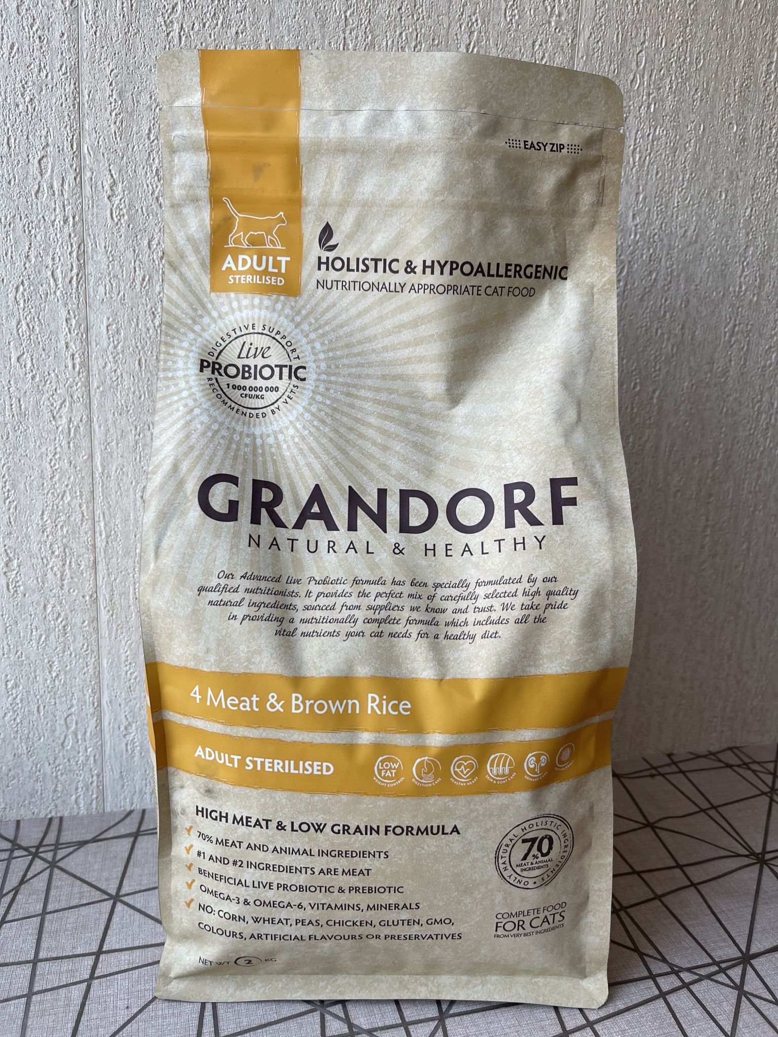 Корм сухой Grandorf 4 вида мяса для стерилизованных кошек, 2 кг GD ...
