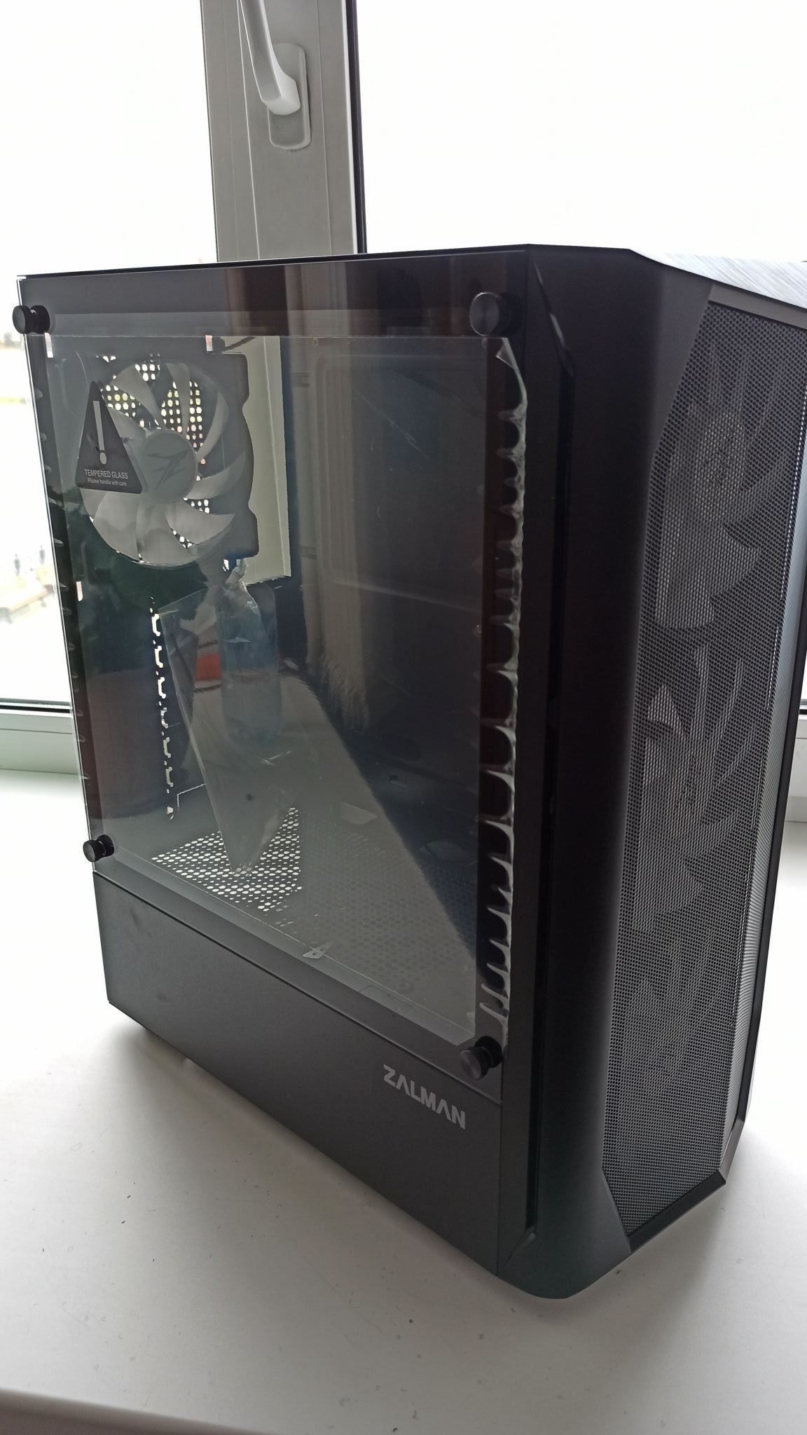 Zalman n4 rev 1 black